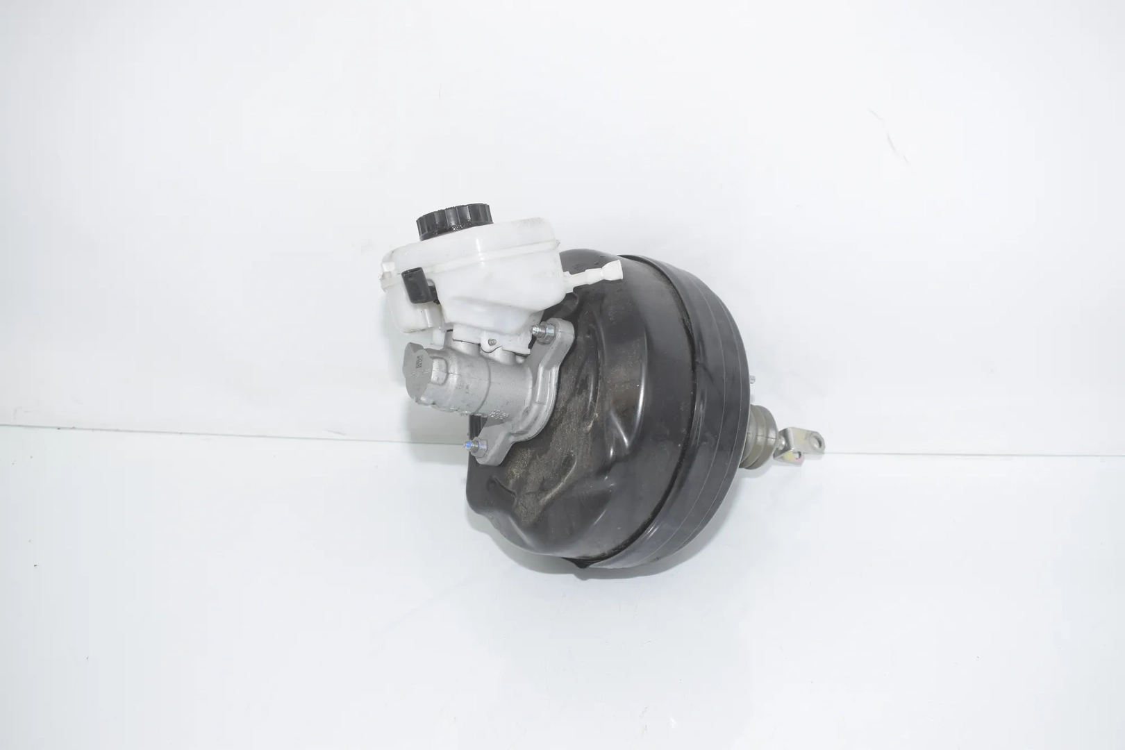 Brake Servo Booster – OEM 6798422 · BMW 3 Touring (F31) 330 d xDrive 2014 – 3