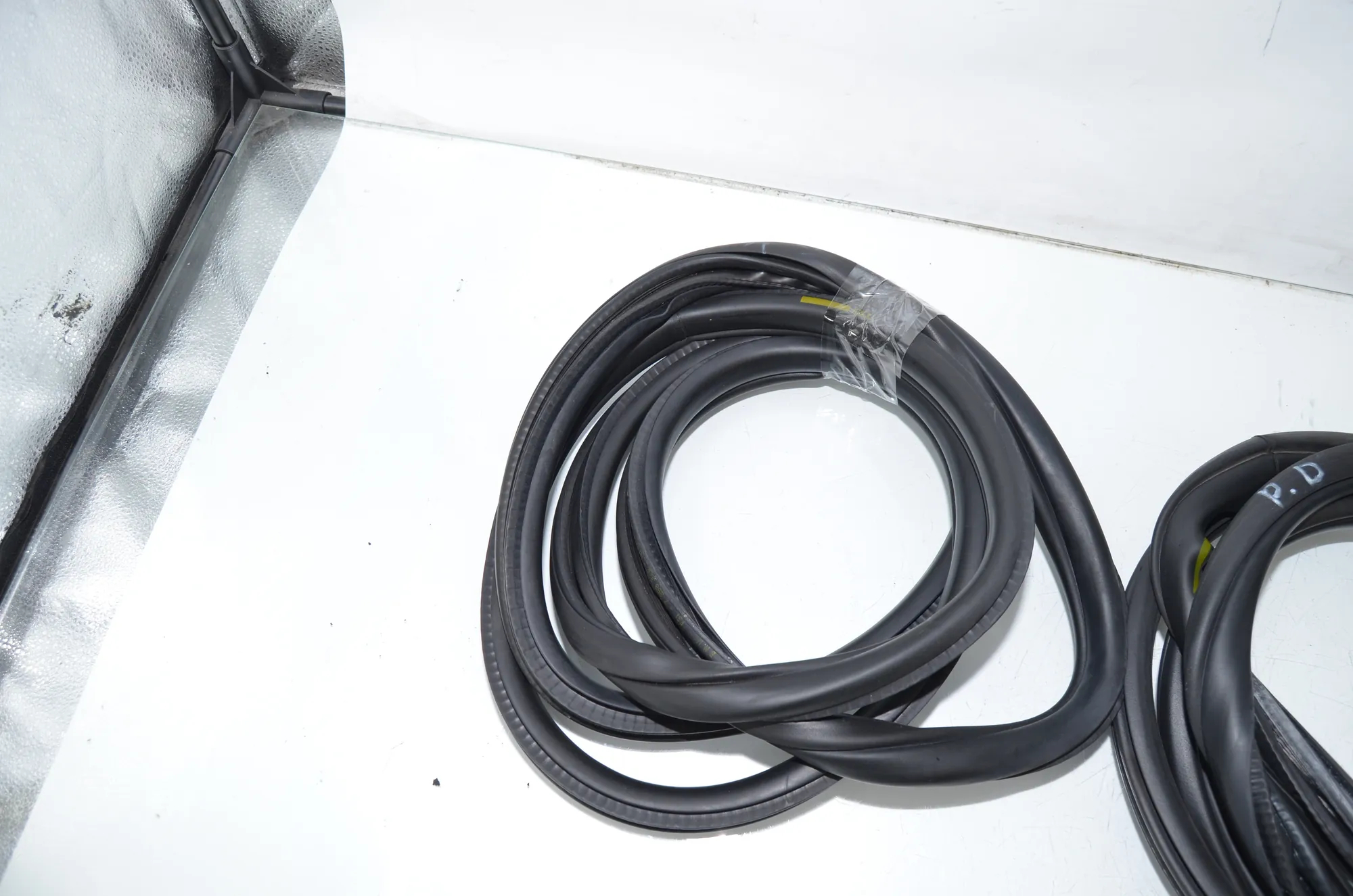 Front Right Door Seal Rubber – OEM 7258329 · BMW 3 Touring (F31) 330 d xDrive 2014 – 2