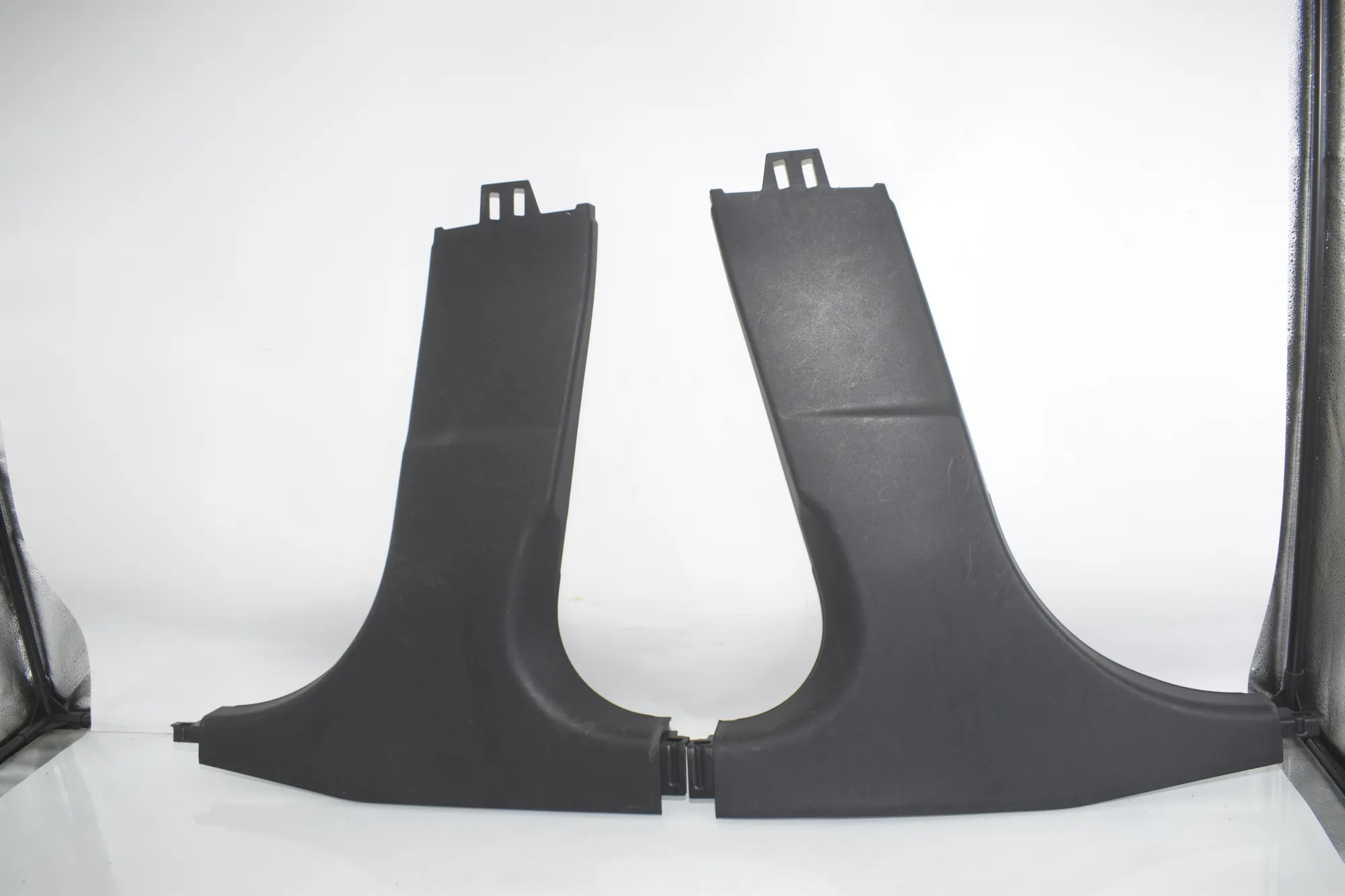 Right Side B Pillar Trim – OEM 7433243 · BMW 3 Touring (G21) (2019 - -) 320 d Mild-Hybrid 2024
