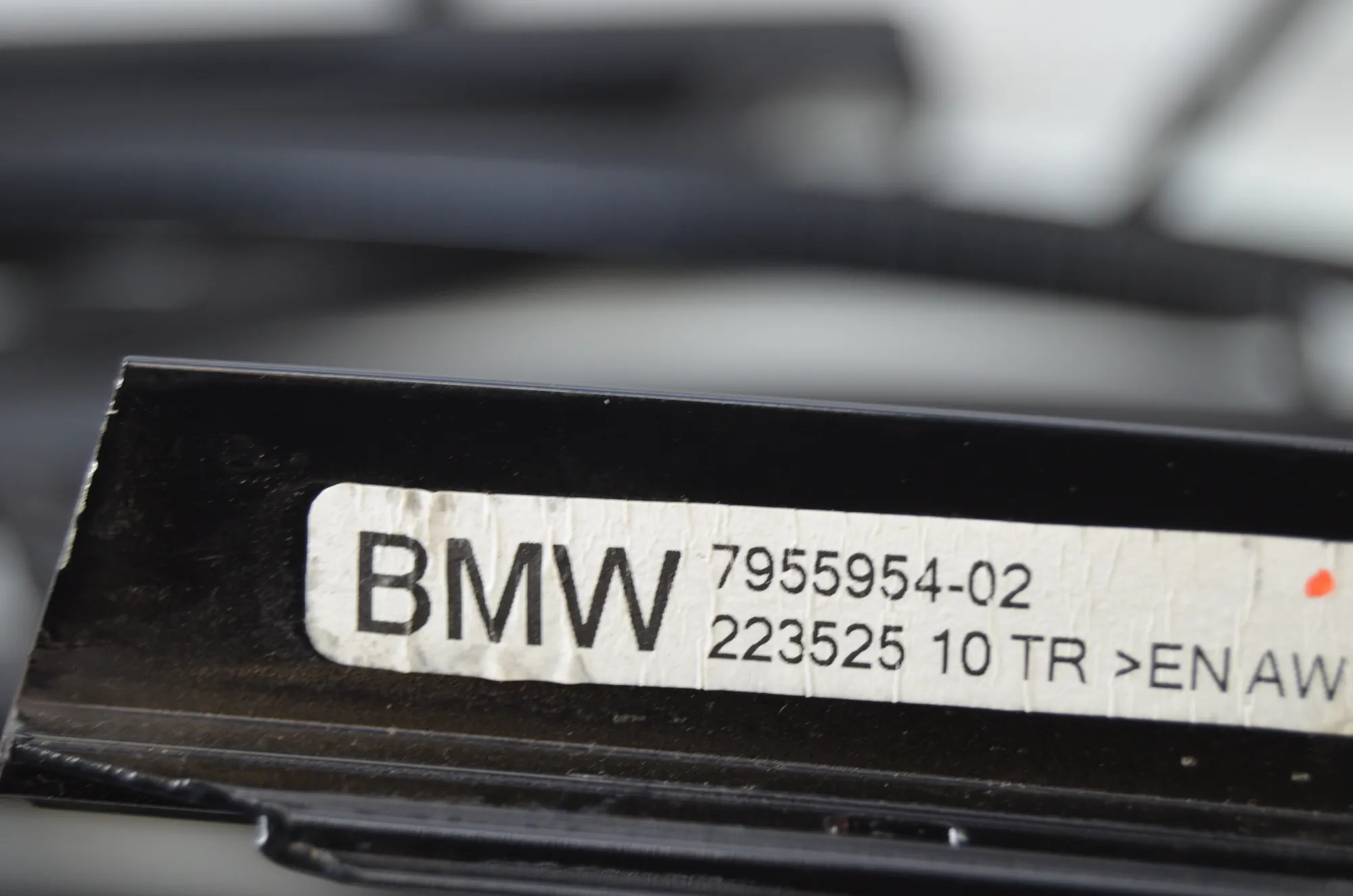 Exterior Trim Kit – OEM 7955953 · BMW 3 Touring (G21) (2019 - -) 320 d Mild-Hybrid 2024 – 7