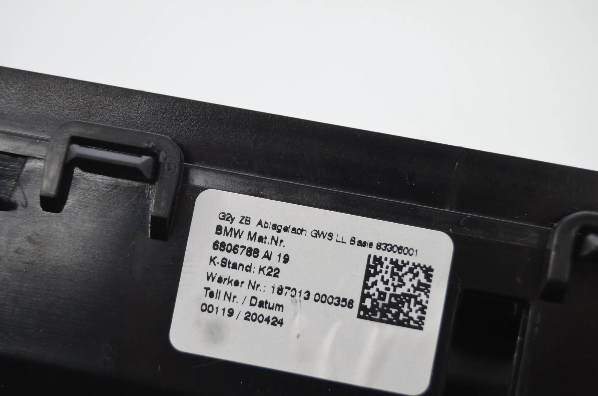 Cup Holder – OEM 6806788 · BMW 3 Touring (G21) (2019 - -) 320 d Mild-Hybrid 2024 – 4