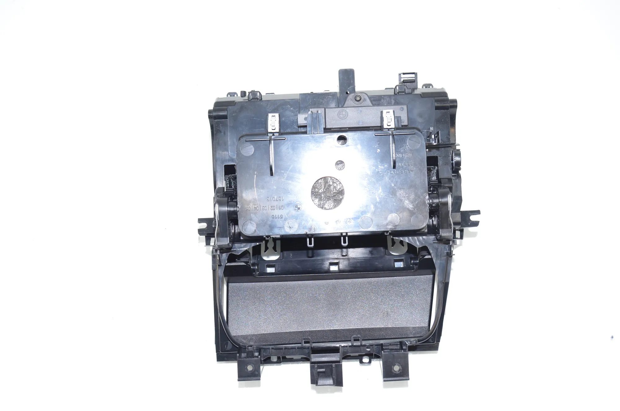 Cup Holder – OEM 6806788 · BMW 3 Touring (G21) (2019 - -) 320 d Mild-Hybrid 2024 – 3