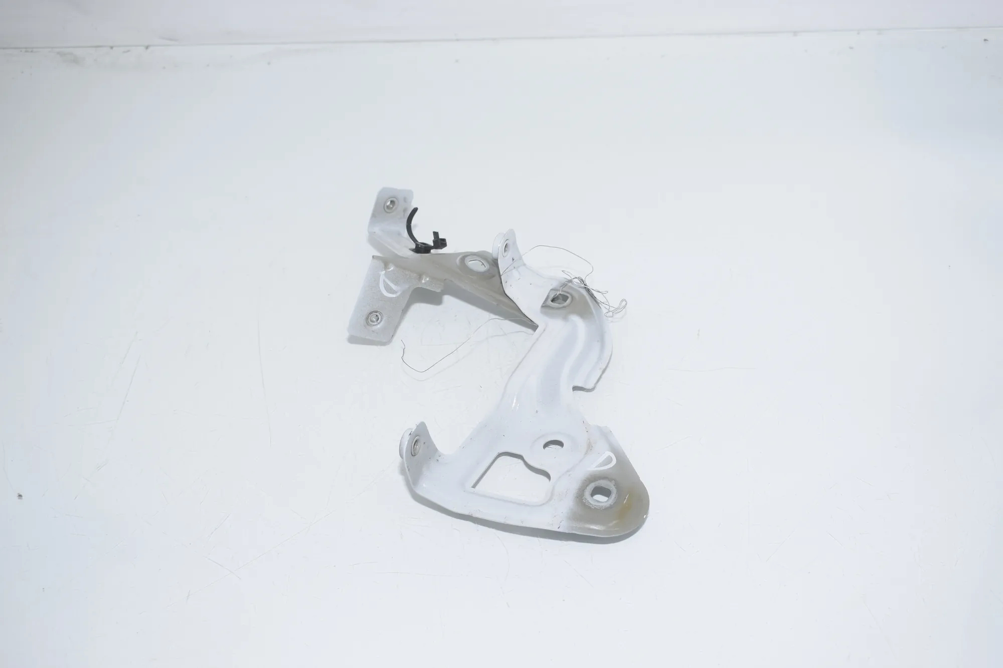 Front Right Fender Holder – OEM 7419404 · BMW 3 Touring (G21) (2019 - -) 320 d Mild-Hybrid 2024