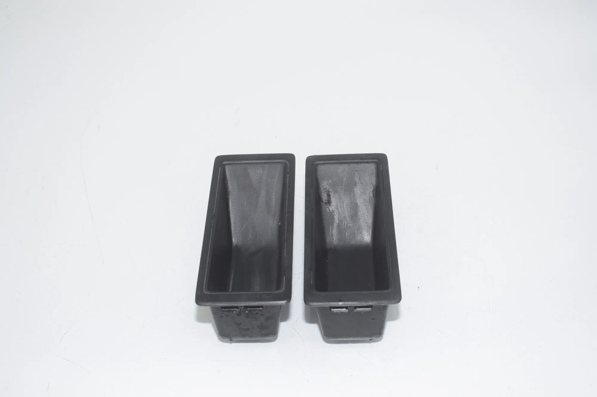 Other Interior Parts – OEM 7C0857921 · VW CRAFTER Furgon (SY_) (2016 - -) 2.0 TDI 2022