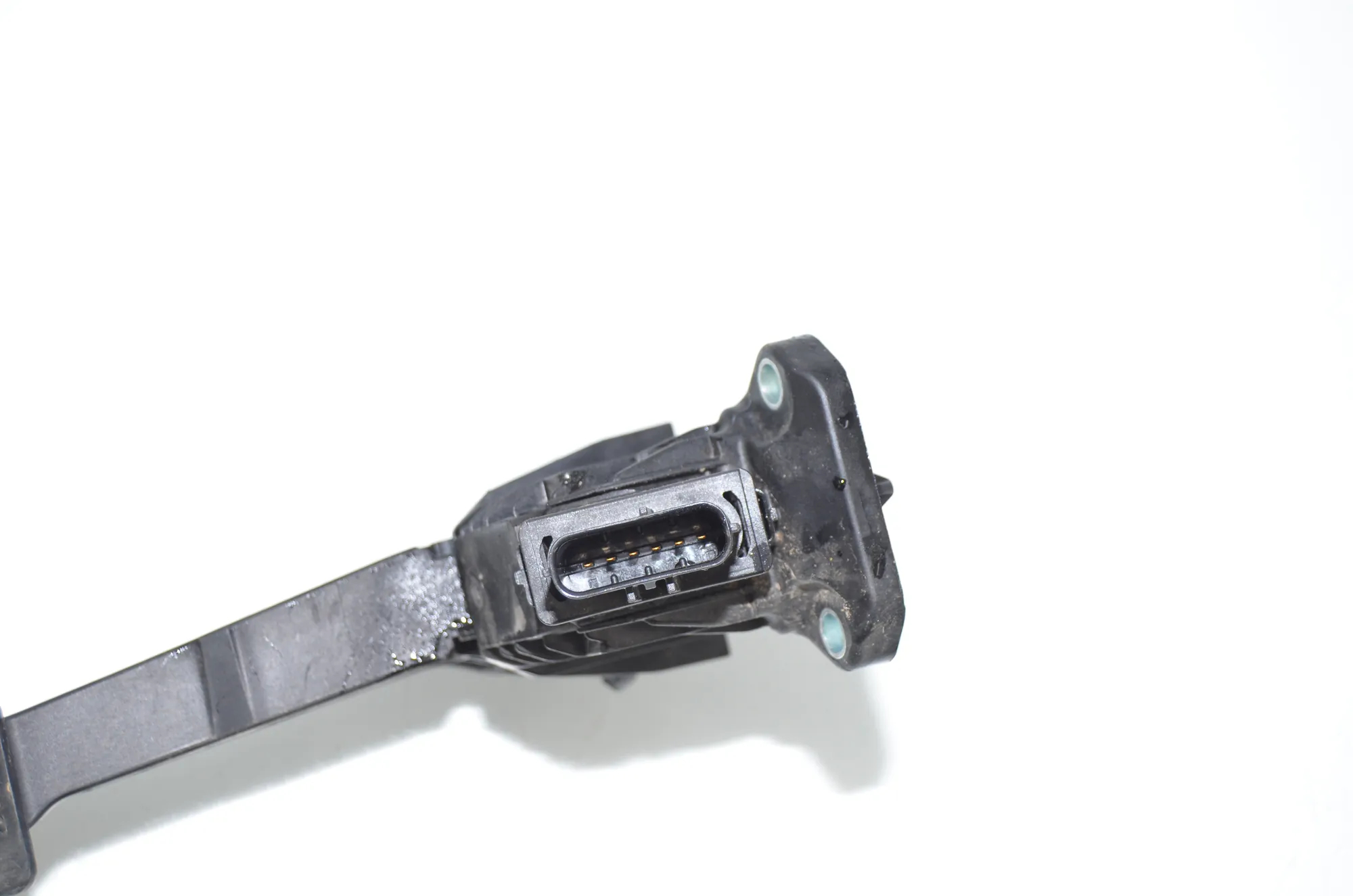 Throttle Pedal – OEM 2N1723503A · VW CRAFTER Furgon (SY_) (2016 - -) 2.0 TDI 2022 – 3