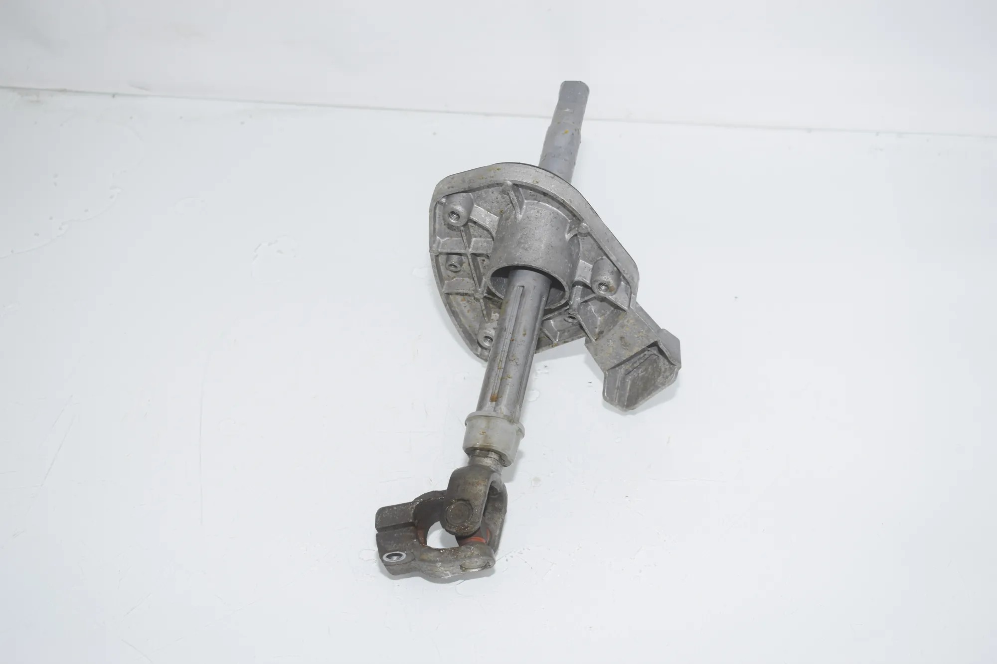 Steering Column Shaft Joint – OEM 2N1419751E · VW CRAFTER Furgon (SY_) (2016 - -) 2.0 TDI 2022