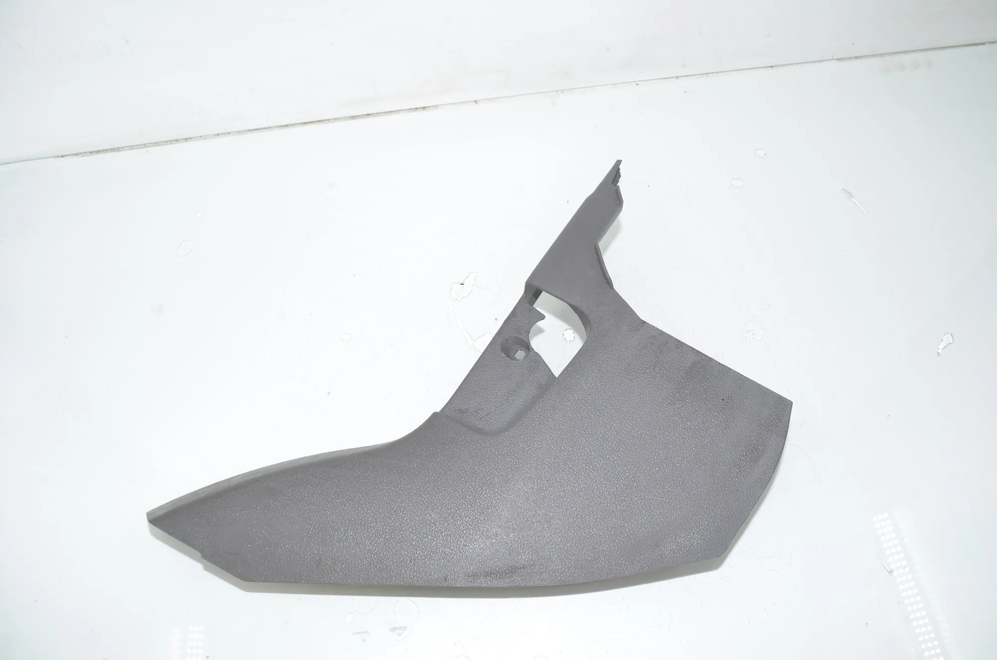 Other Trim Parts – OEM 7C0863483A · VW CRAFTER Furgon (SY_) (2016 - -) 2.0 TDI 2022