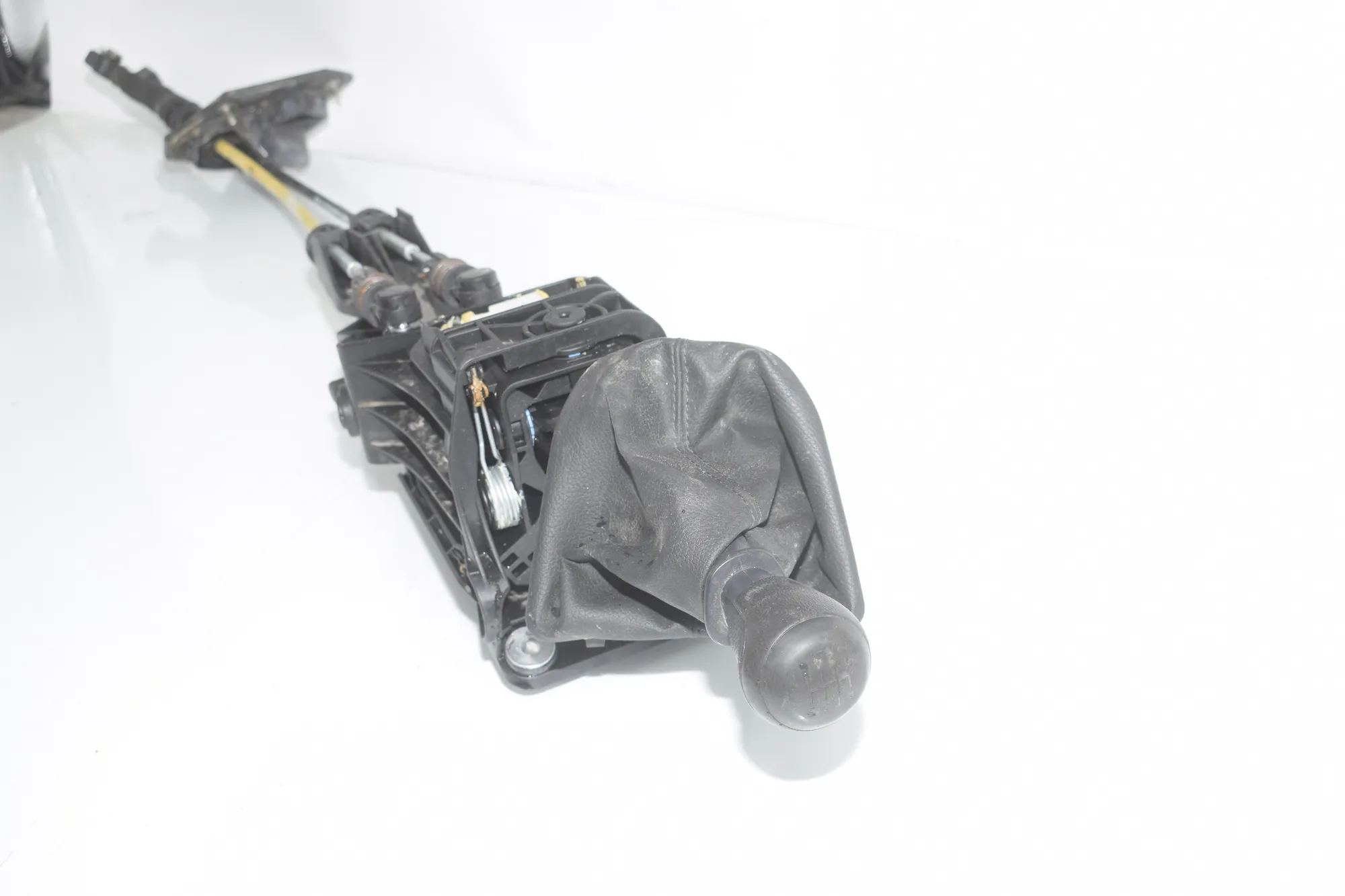 Gear Shifting Mechanism – OEM 7C0711025A · VW CRAFTER Furgon (SY_) (2016 - -) 2.0 TDI 2022 – 3