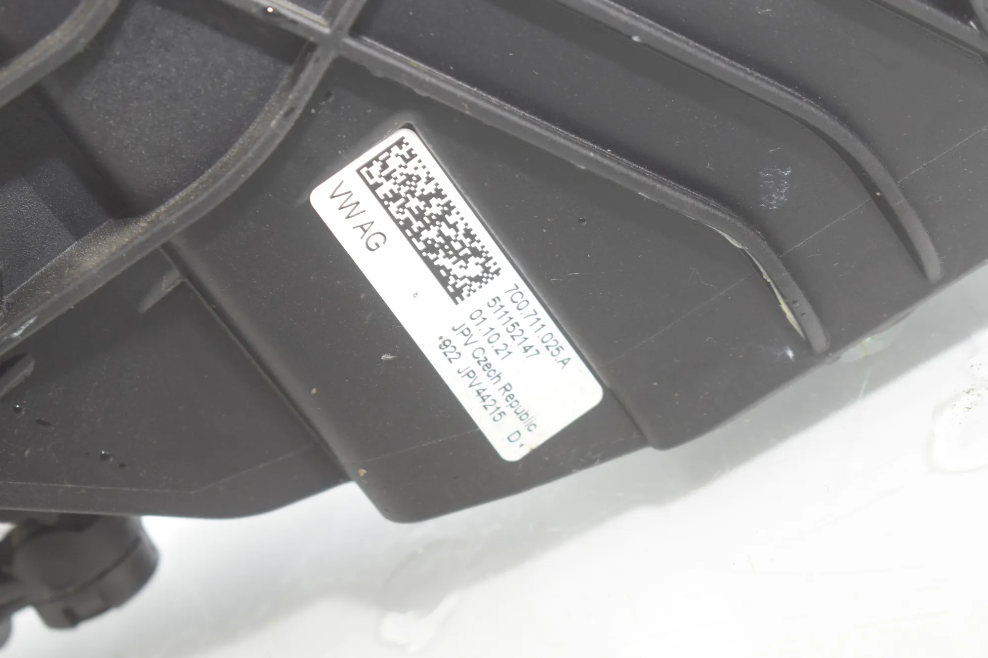 Gear Shifting Mechanism – OEM 7C0711025A · VW CRAFTER Furgon (SY_) (2016 - -) 2.0 TDI 2022 – 5
