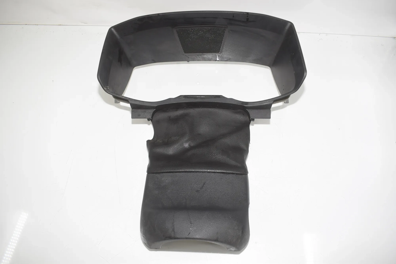 Steering Mechanism Trim – OEM 5G0858565A · VW CRAFTER Furgon (SY_) (2016 - -) 2.0 TDI 2022 – 2