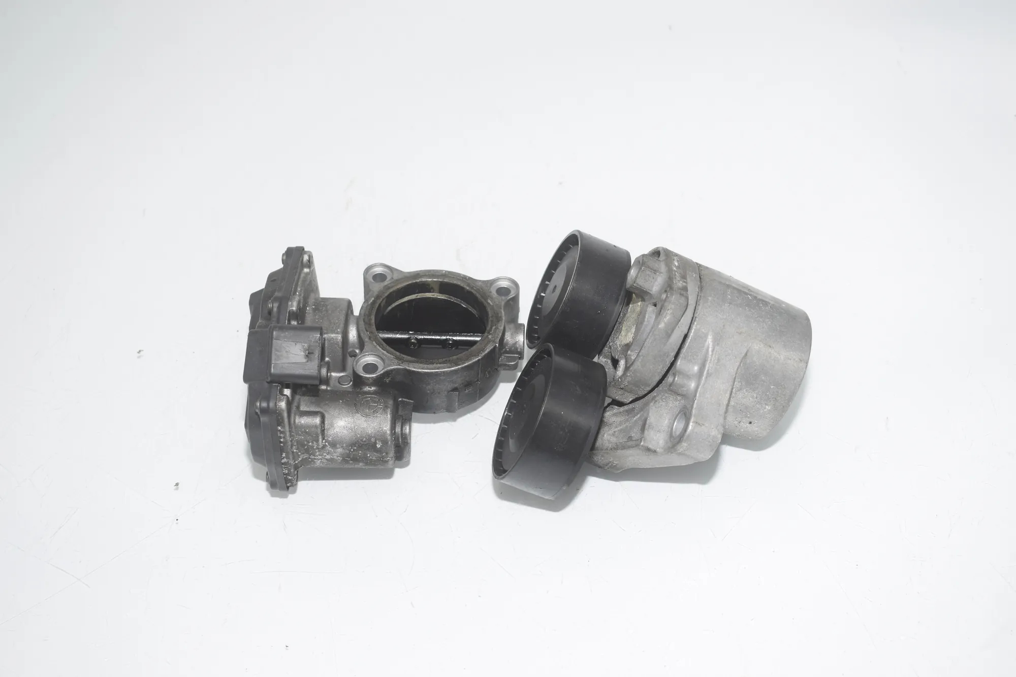 Throttle Body – OEM 7810752 · BMW 5 Touring (F11) M 550 d xDrive 2016 – 2
