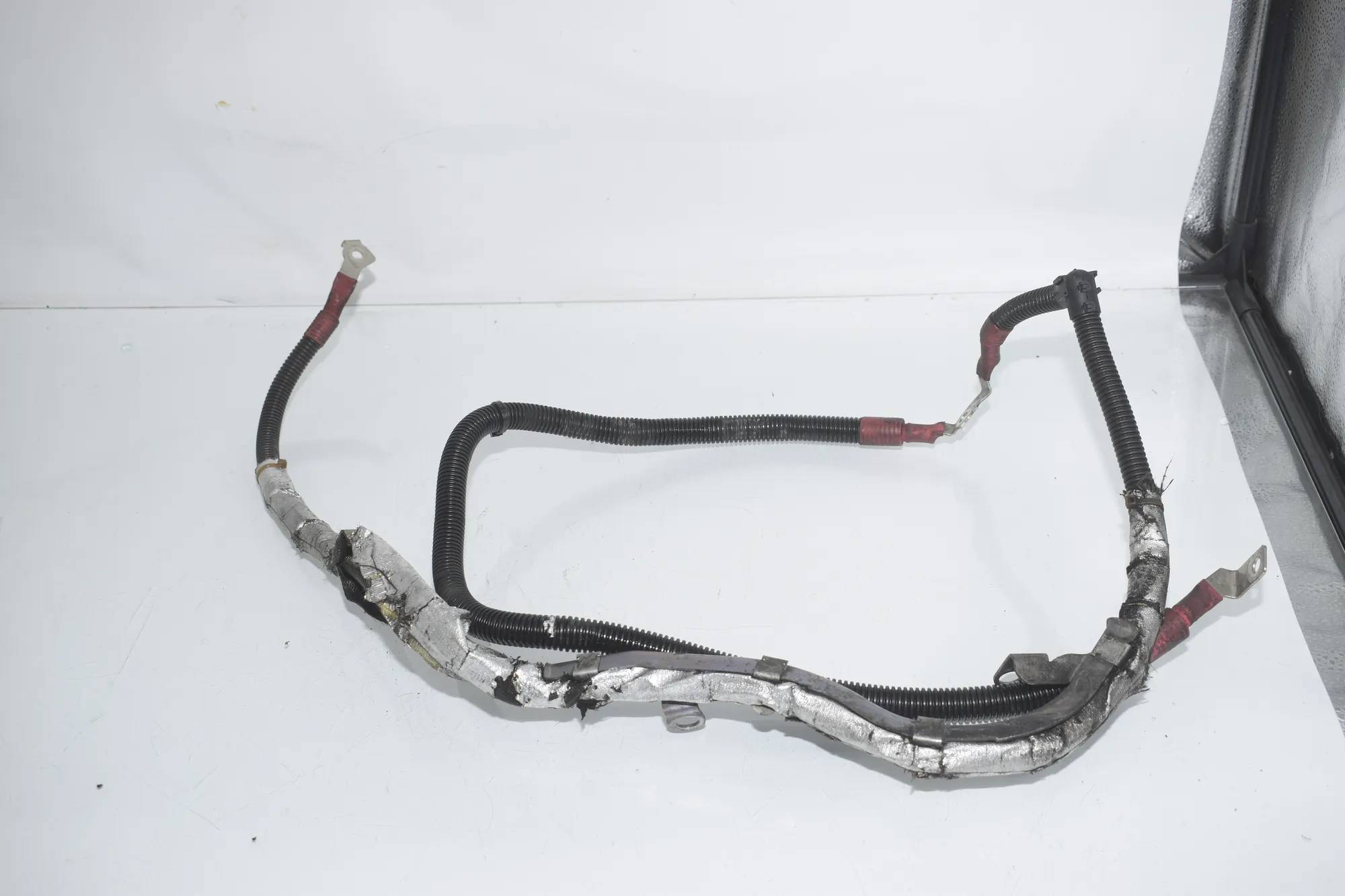 Positive Battery Cable – OEM 8508193 · BMW 5 Touring (F11) M 550 d xDrive 2016 – 3