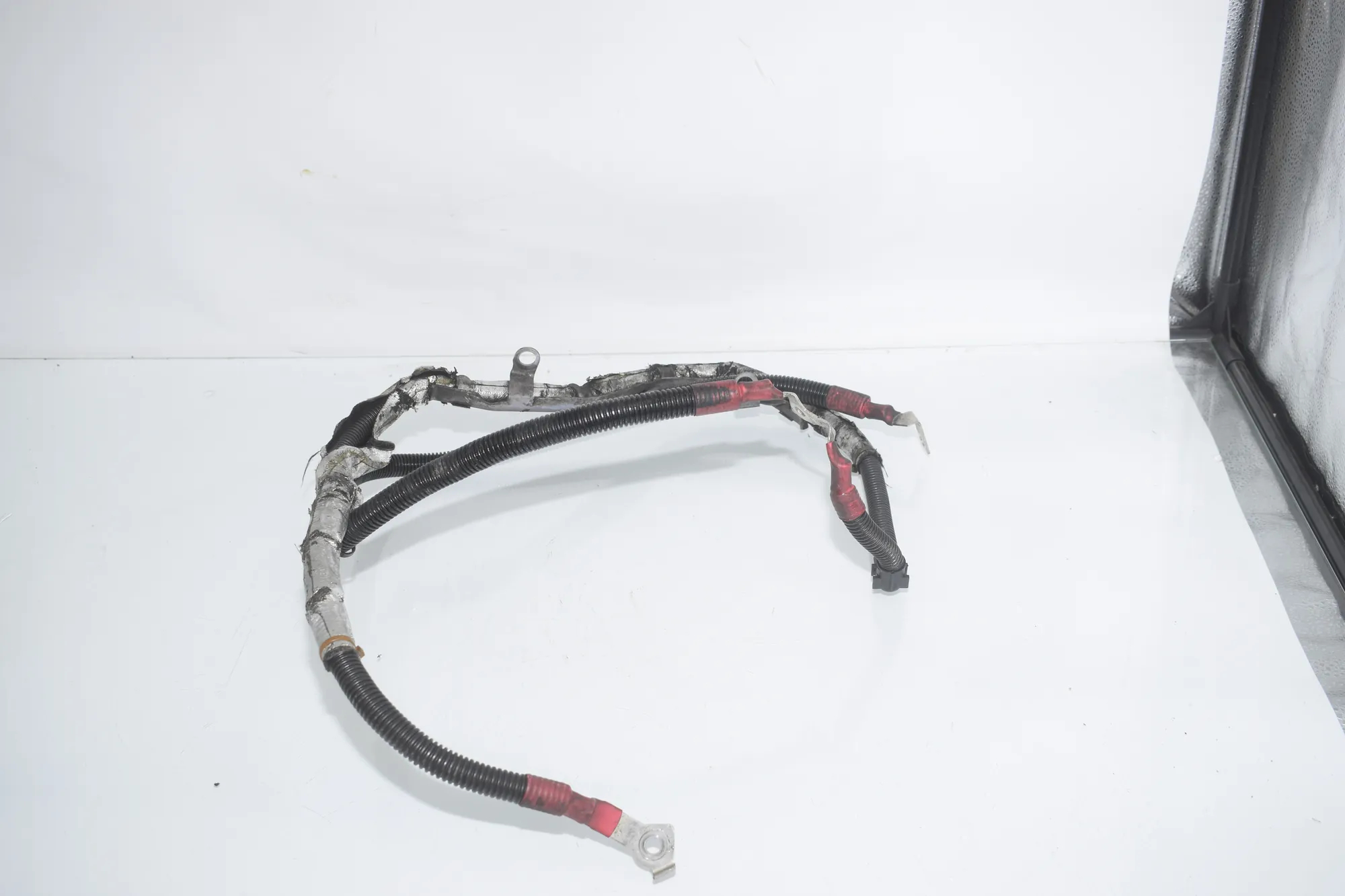 Positive Battery Cable – OEM 8508193 · BMW 5 Touring (F11) M 550 d xDrive 2016