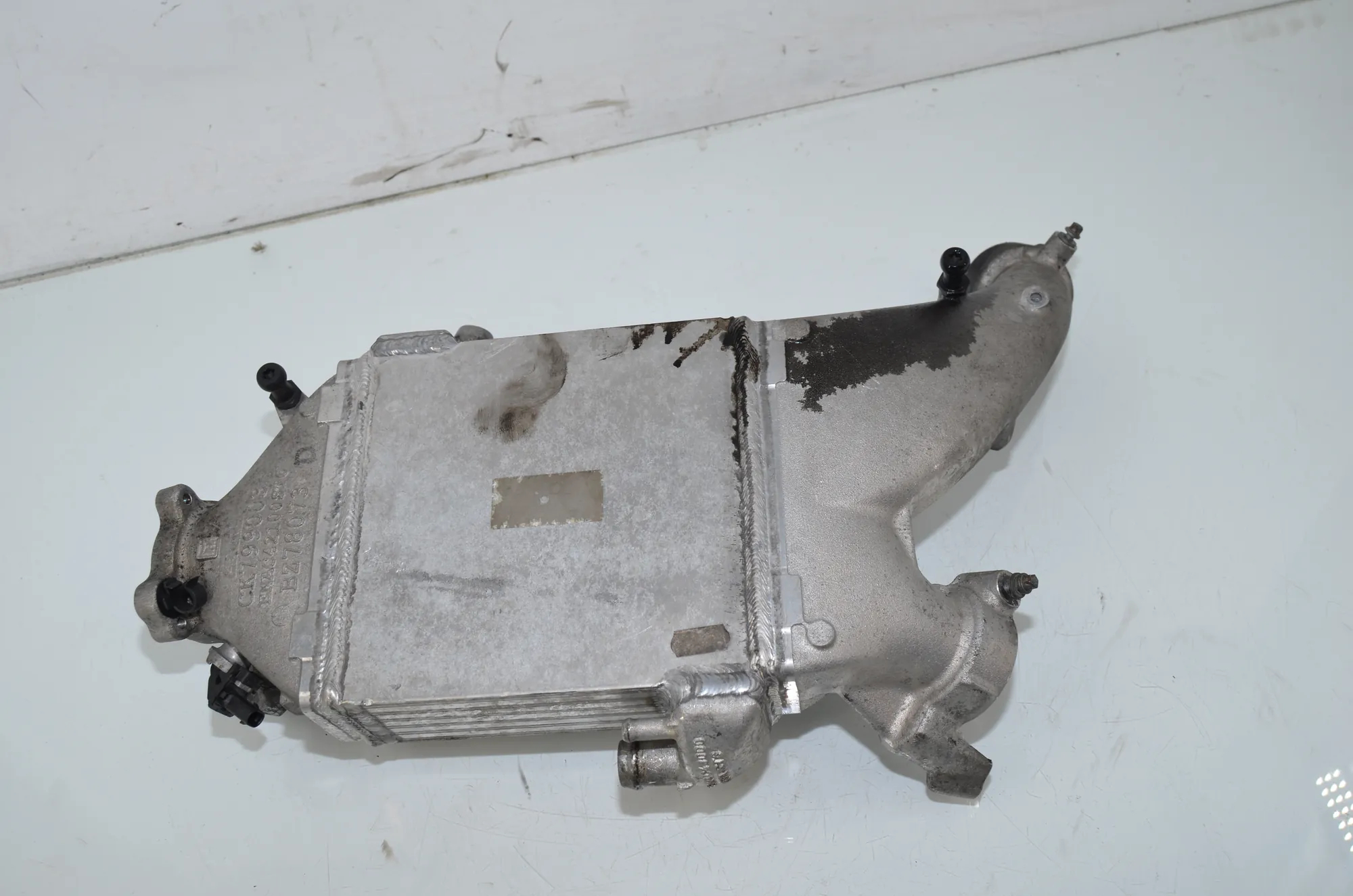 Intercooler Radiator – OEM 72324850 · BMW 5 Touring (F11) M 550 d xDrive 2016