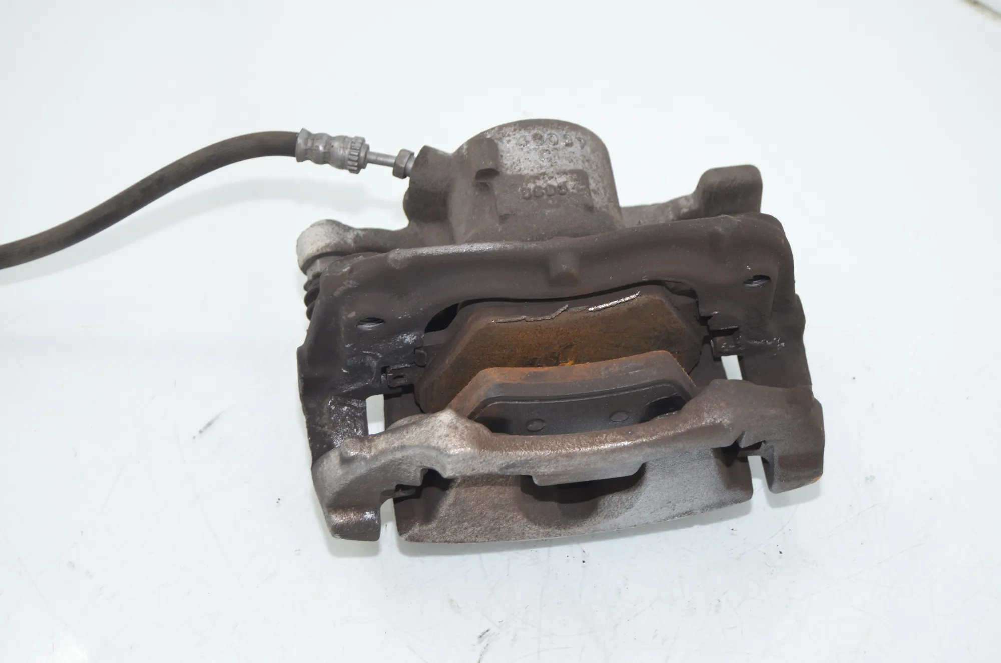 Front Right Brake Caliper – OEM 6860266 · BMW 3 Touring (G21) (2019 - -) 320 d Mild-Hybrid 2024 – 4