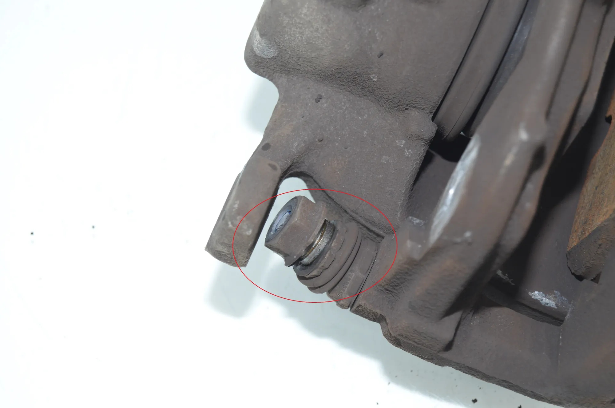 Front Left Brake Caliper – OEM 6860265 · BMW 3 Touring (G21) (2019 - -) 320 d Mild-Hybrid 2024 – 4