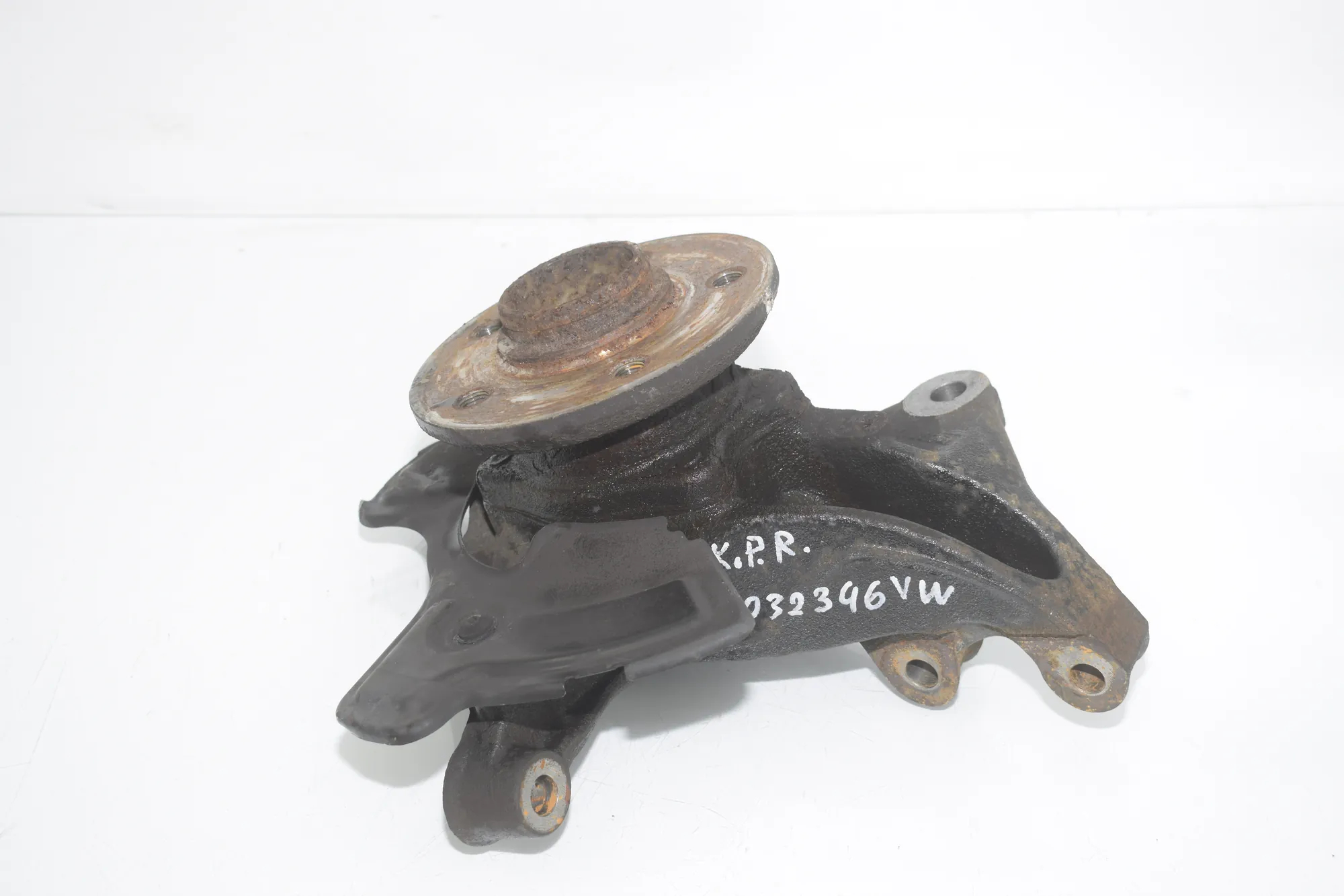 Front Left Wheel Hub – OEM 2N0257B · VW CRAFTER Furgon (SY_) (2016 - -) 2.0 TDI 2022