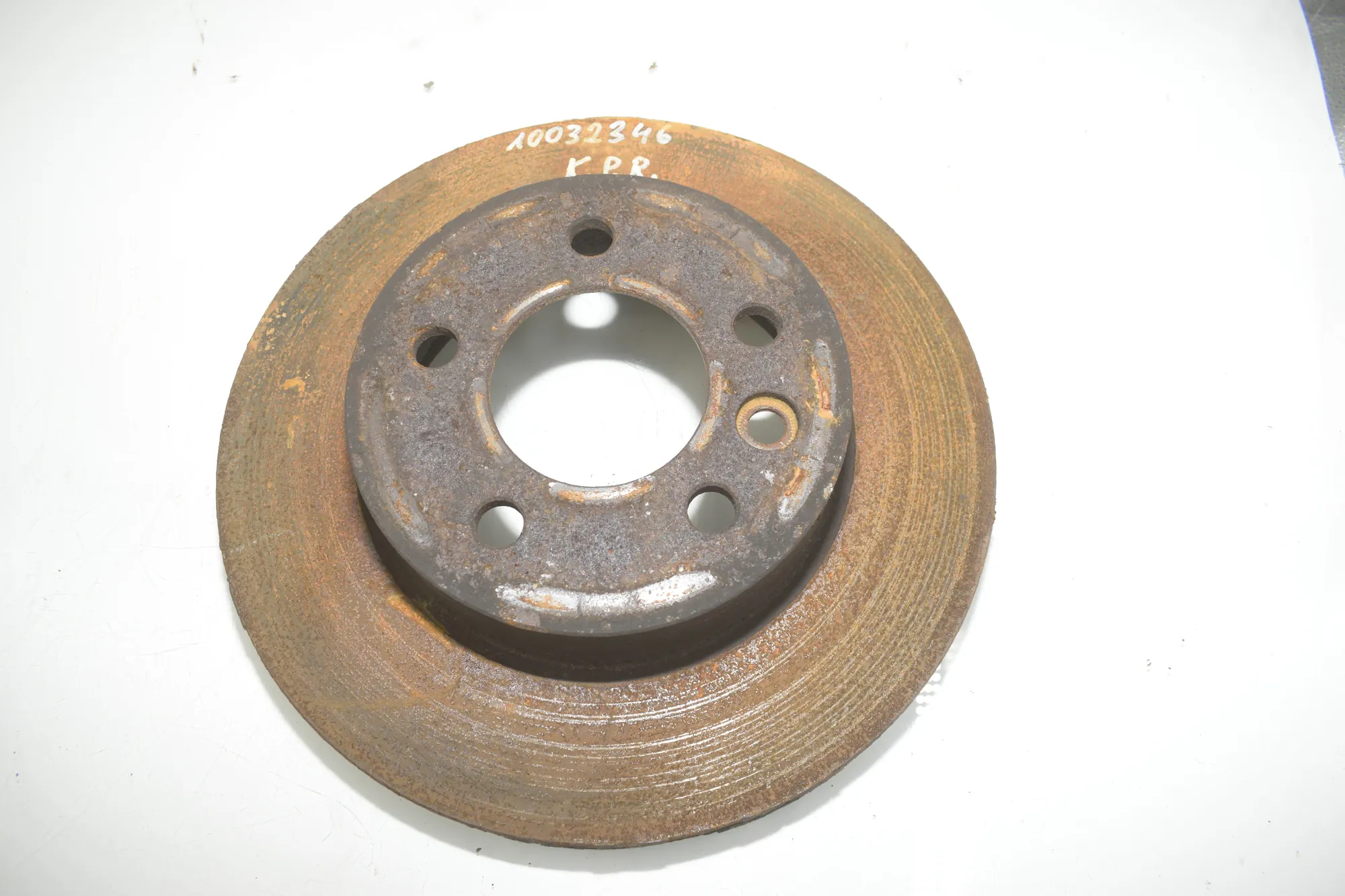 Front Left Brake Disc – OEM 2N0615301A · VW CRAFTER Furgon (SY_) (2016 - -) 2.0 TDI 2022 – 3