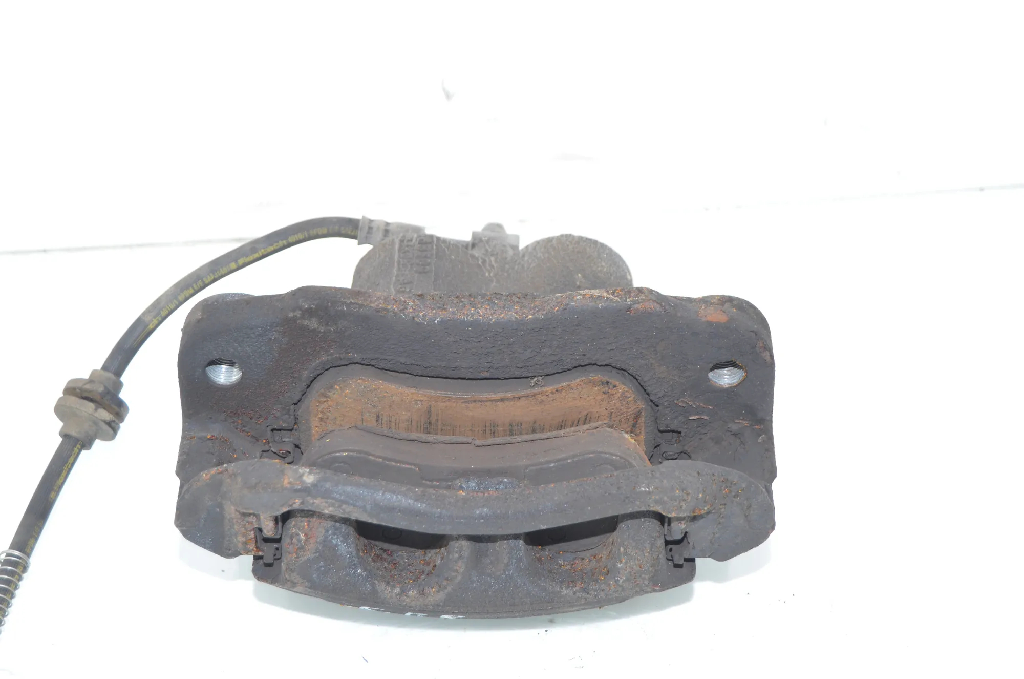 Front Left Brake Caliper – OEM 2N0615123 · VW CRAFTER Furgon (SY_) (2016 - -) 2.0 TDI 2022 – 3