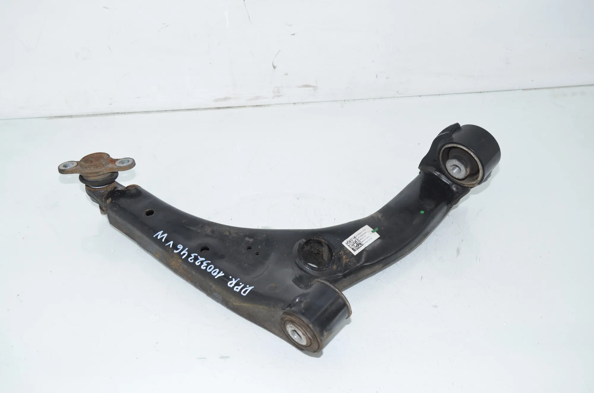 Front Right Lower Control Arm – OEM 2N0407152M · VW CRAFTER Furgon (SY_) (2016 - -) 2.0 TDI 2022 – 2
