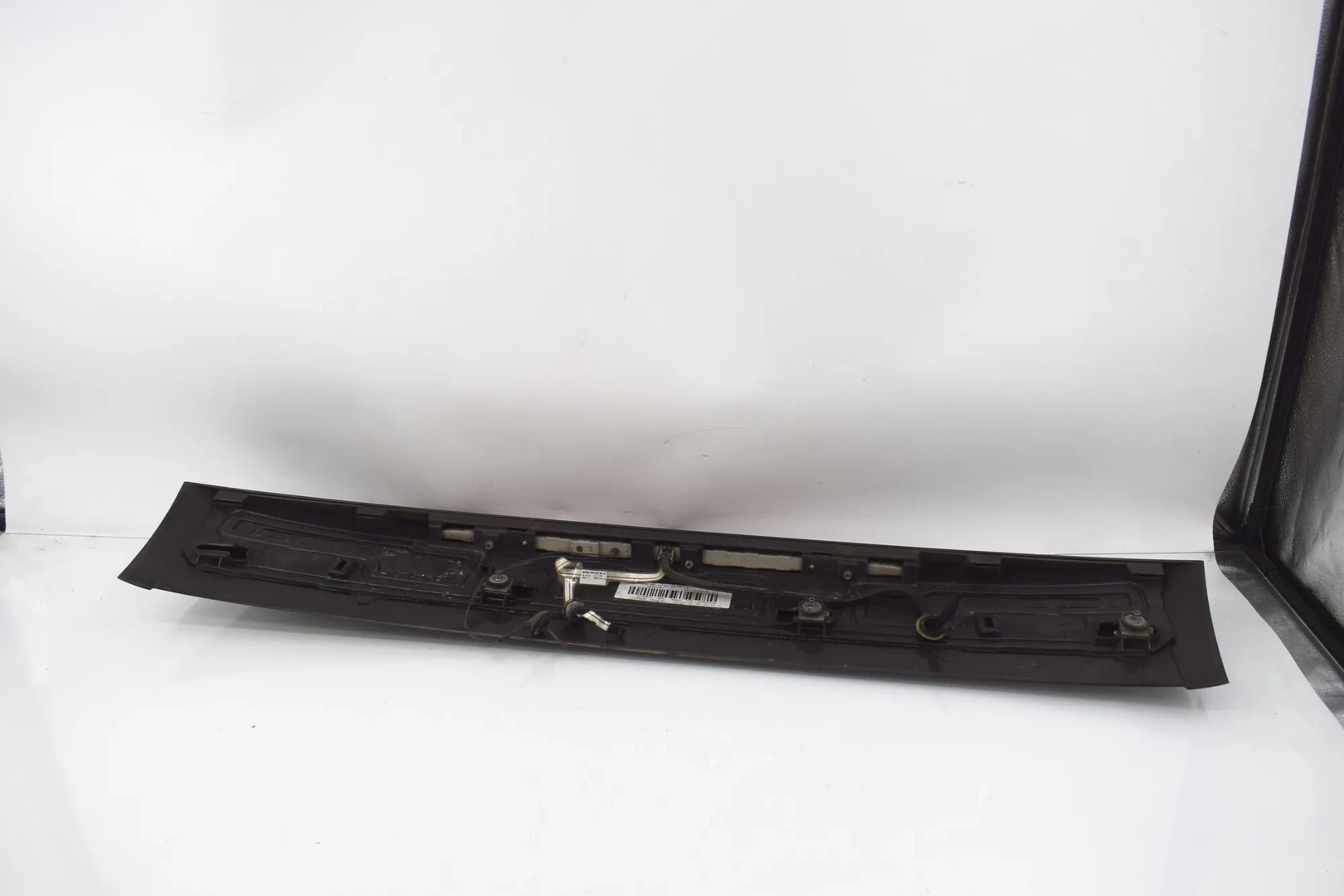 Tailgate Bootlid Spoiler – OEM 7234674 · BMW 5 Touring (F11) 530 d xDrive 2012 – 3