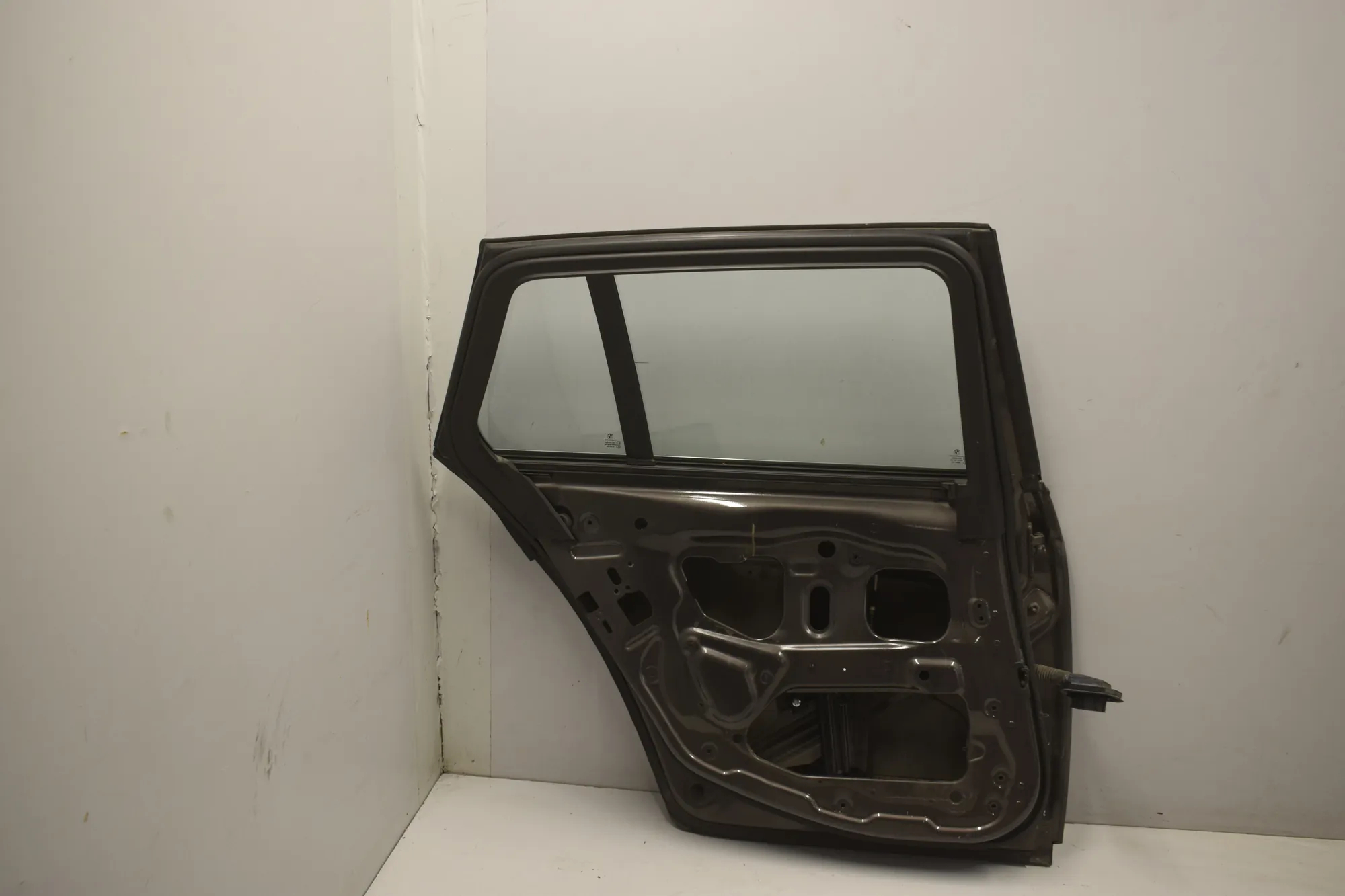 Rear Left Door · BMW 5 Touring (F11) 530 d xDrive 2012 – 6