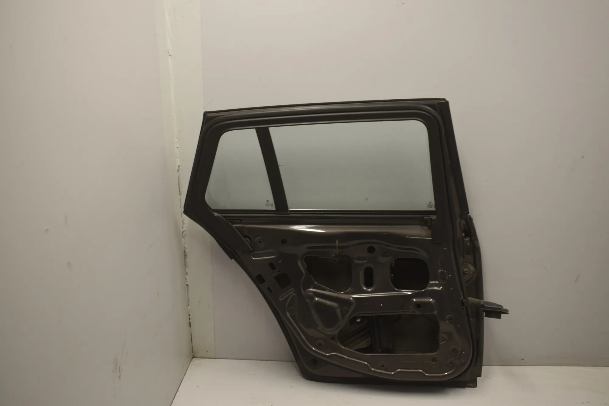 Rear Left Door · BMW 5 Touring (F11) 530 d xDrive 2012 – 5