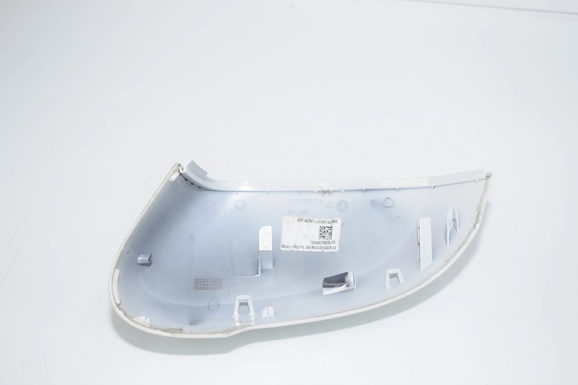 Front Right Mirror Trim – OEM 5A1BA68 · BMW X1 (U11) BMW X1 (U11) 2023 – 3