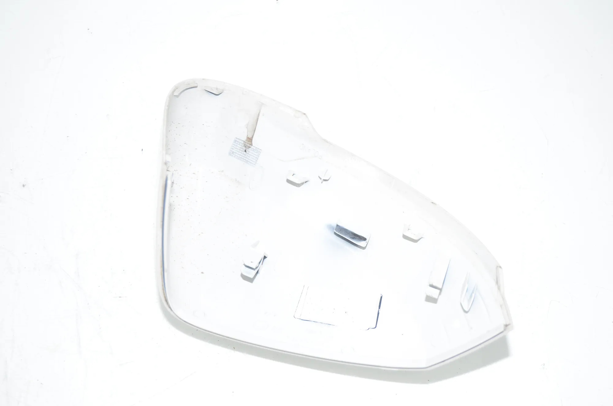 Front Left Mirror Trim – OEM 212835715 · BMW X1 (U11) BMW X1 (U11) 2024 – 4