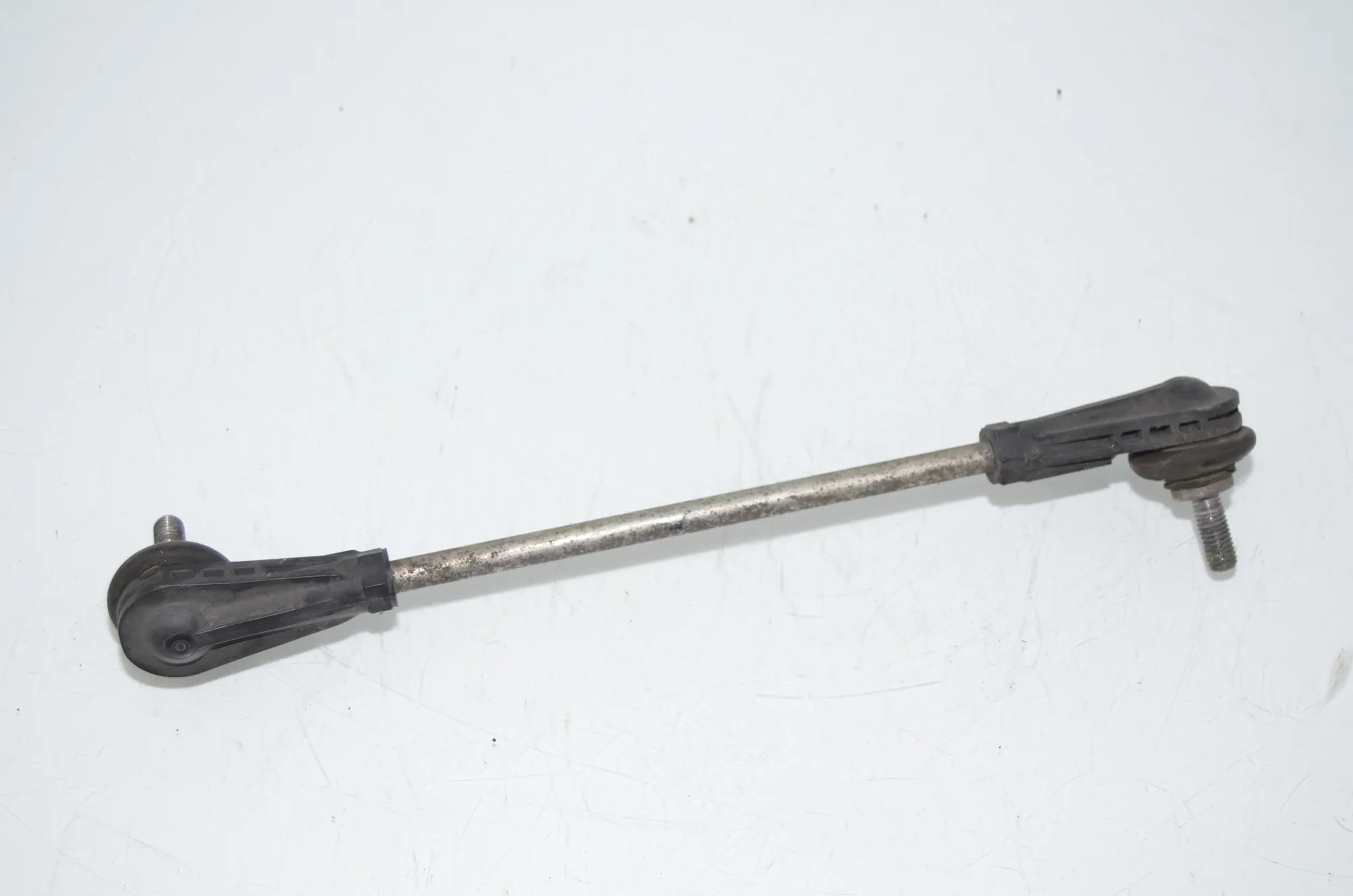 Front Left Stabilizer Link – OEM 6893359 · BMW 3 (G20, G28) BMW 3 (G20, G28) 3 (G20) 320 i 2024 – 3