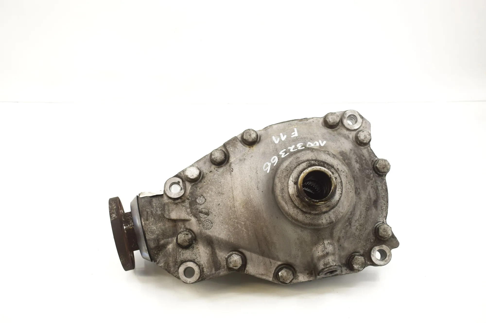 Front Differential – OEM 7584518 · BMW 5 Touring (F11) 530 d xDrive 2012