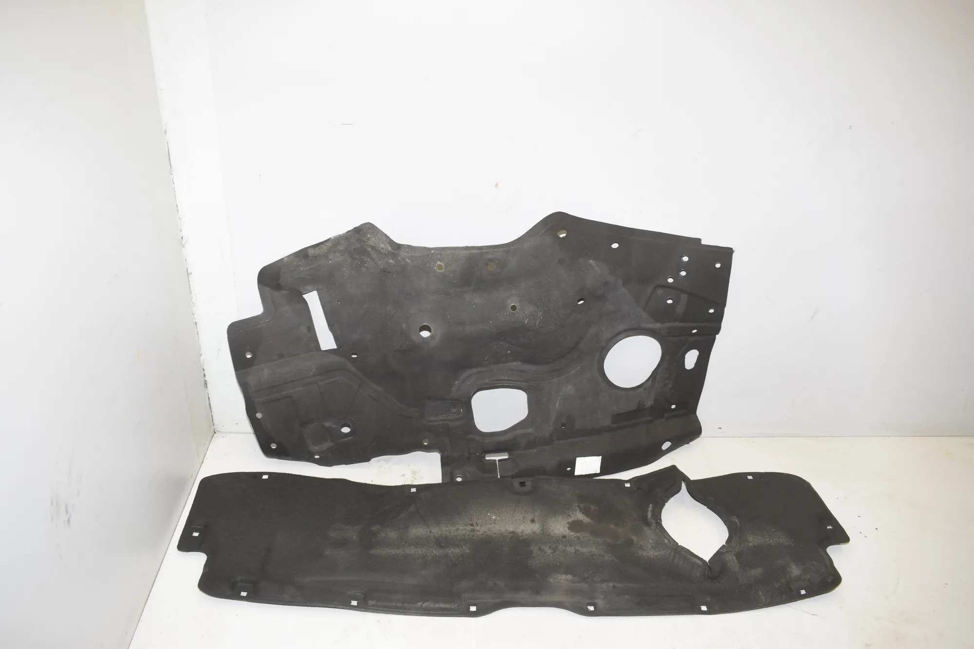 Sound Insulation – OEM 7C1863353D · VW CRAFTER Furgon (SY_) (2016 - -) 2.0 TDI 2022 – 2