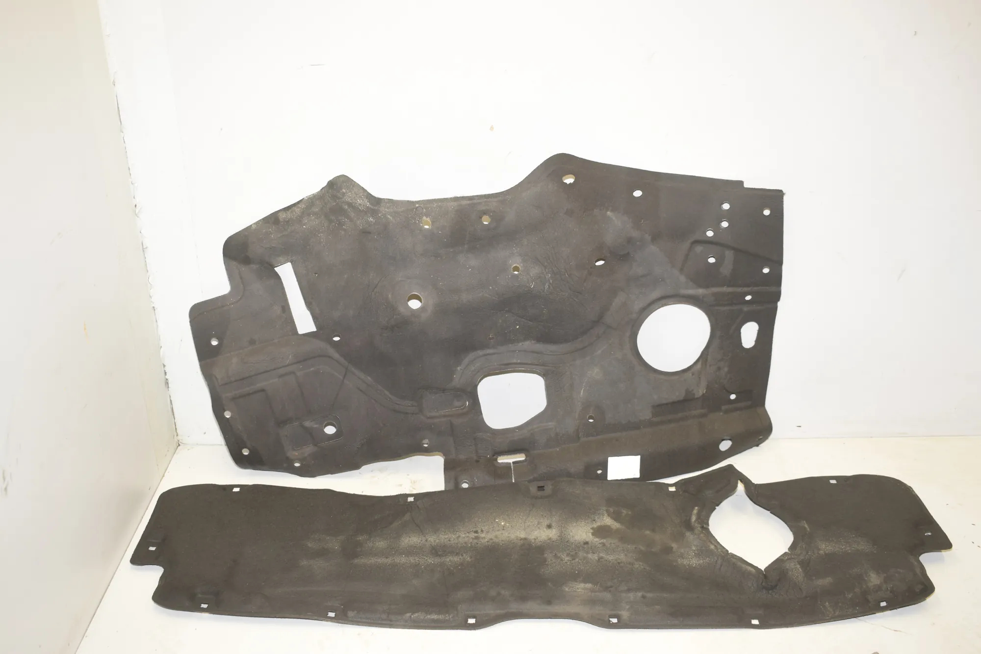 Sound Insulation – OEM 7C1863353D · VW CRAFTER Furgon (SY_) (2016 - -) 2.0 TDI 2022