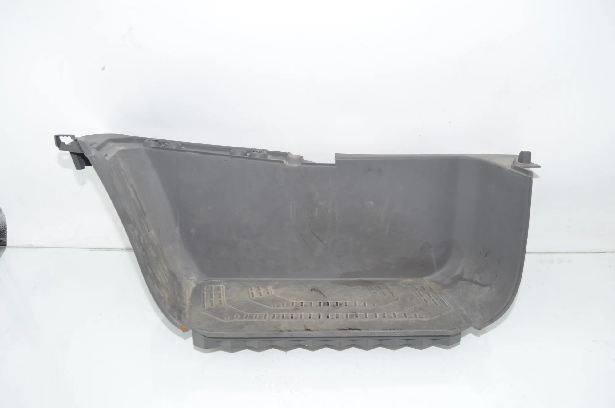 Other Trim Parts – OEM 7C0863735 · VW CRAFTER Furgon (SY_) (2016 - -) 2.0 TDI 2022