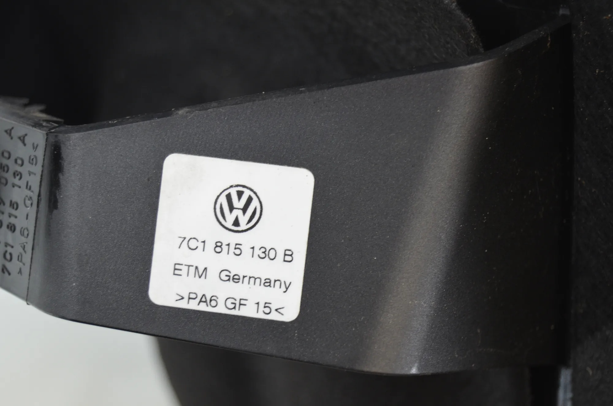 Other Body Parts – OEM 7C1815130B · VW CRAFTER Furgon (SY_) (2016 - -) 2.0 TDI 2022 – 5