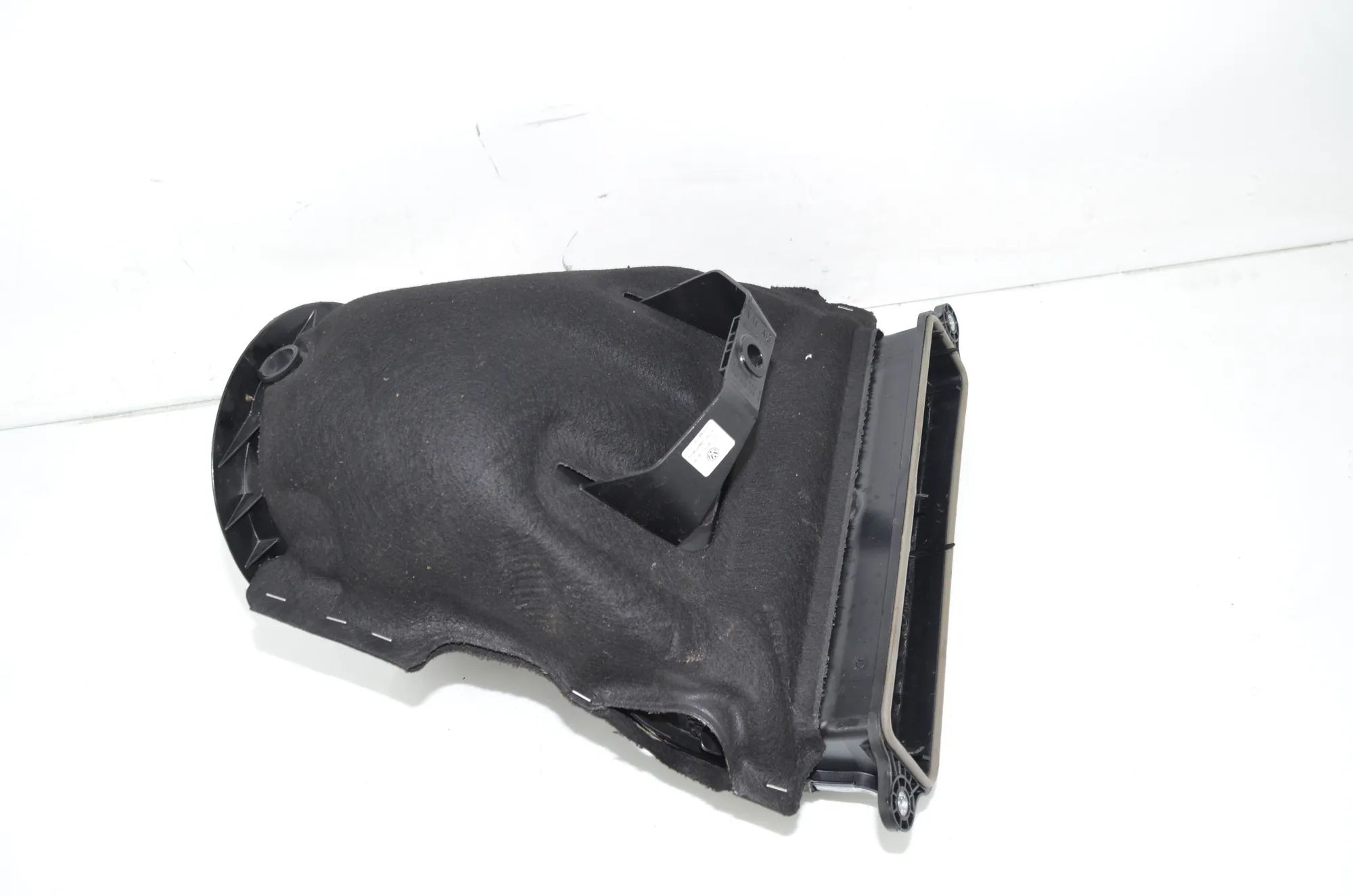 Other Body Parts – OEM 7C1815130B · VW CRAFTER Furgon (SY_) (2016 - -) 2.0 TDI 2022 – 3