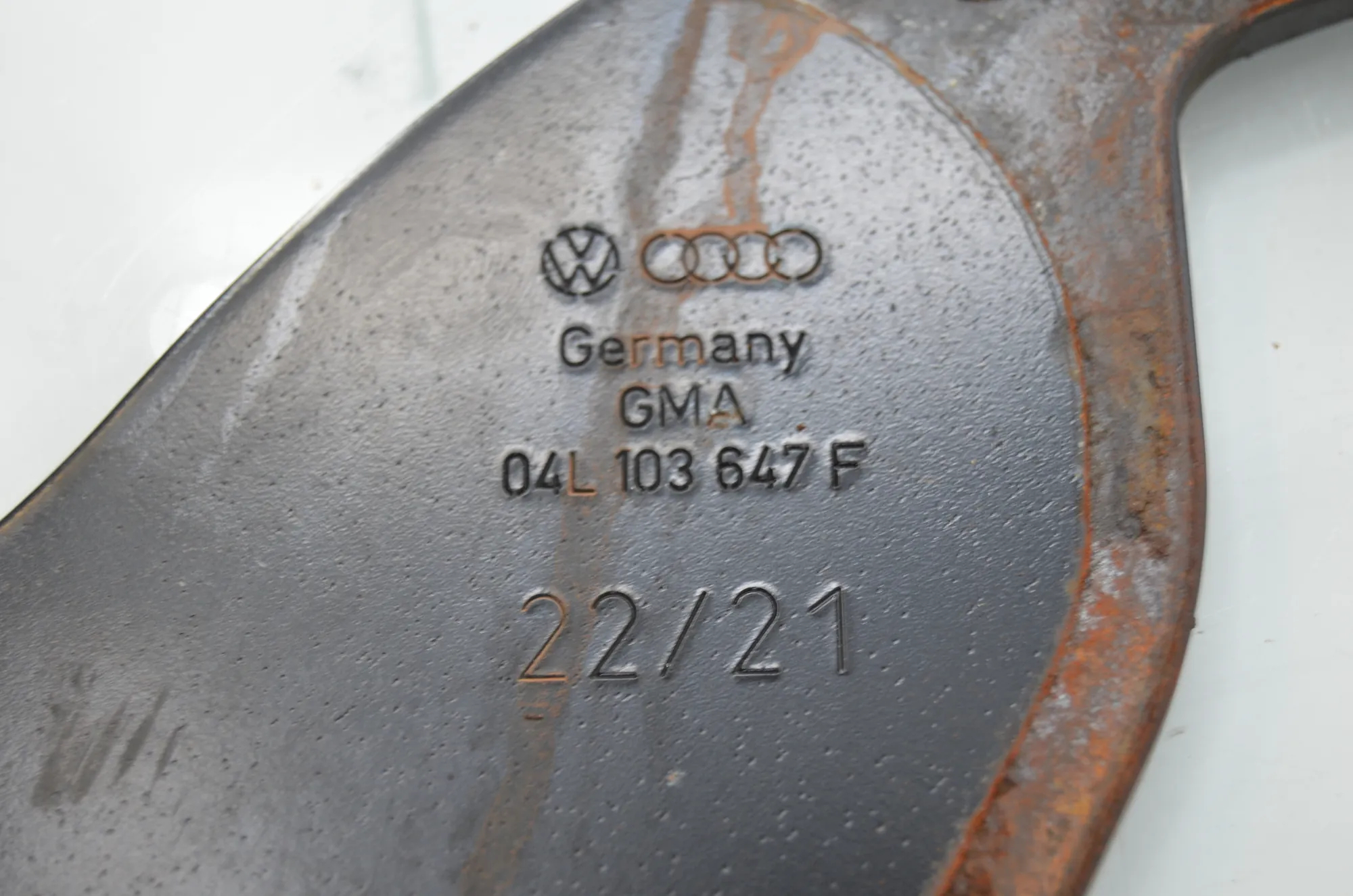 Other Body Parts – OEM 04L103647F · VW CRAFTER Furgon (SY_) (2016 - -) 2.0 TDI 2022 – 4