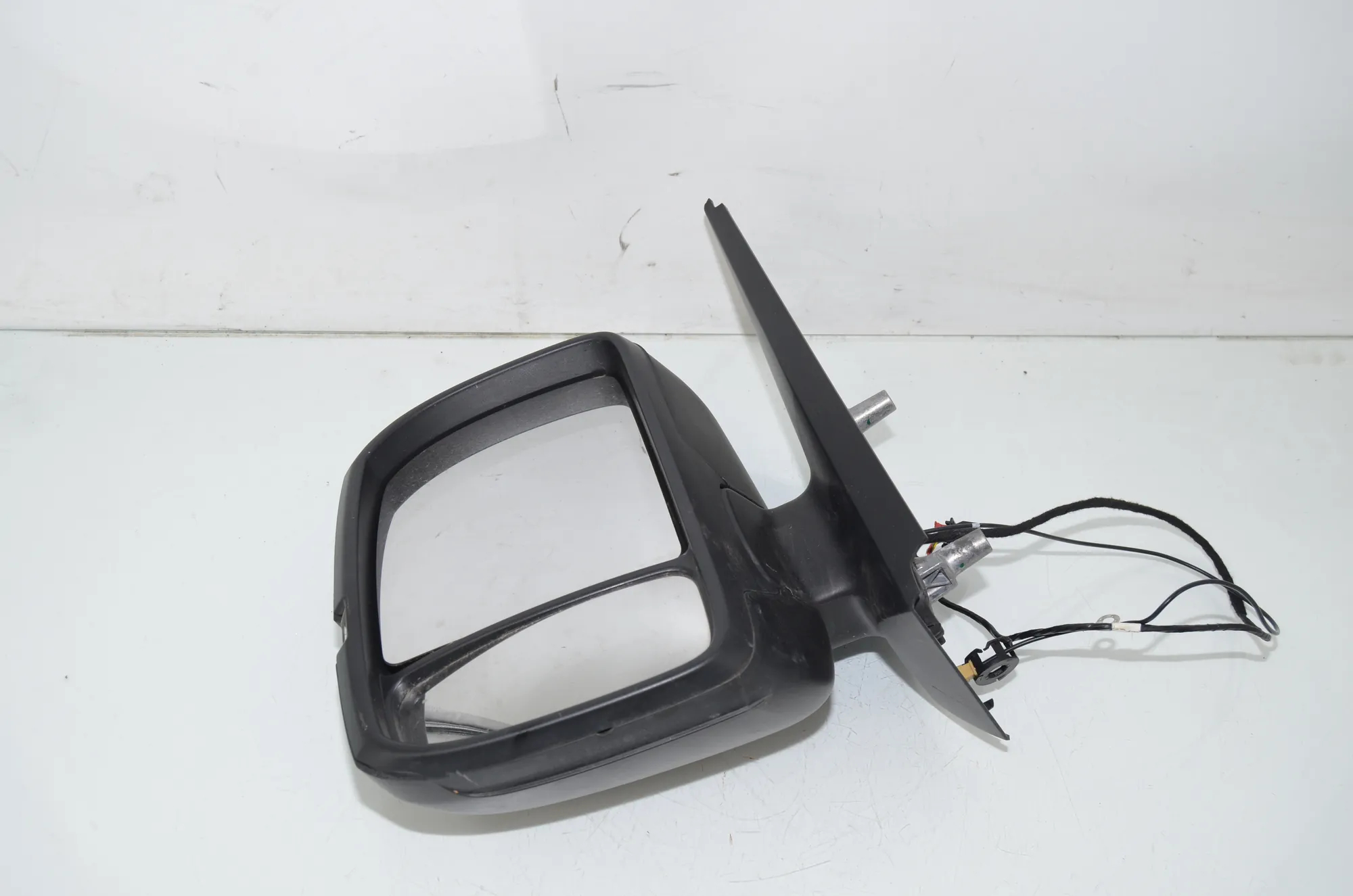 Left Side Wing Mirror – OEM 7C1857387FD · VW CRAFTER Furgon (SY_) (2016 - -) 2.0 TDI 2022
