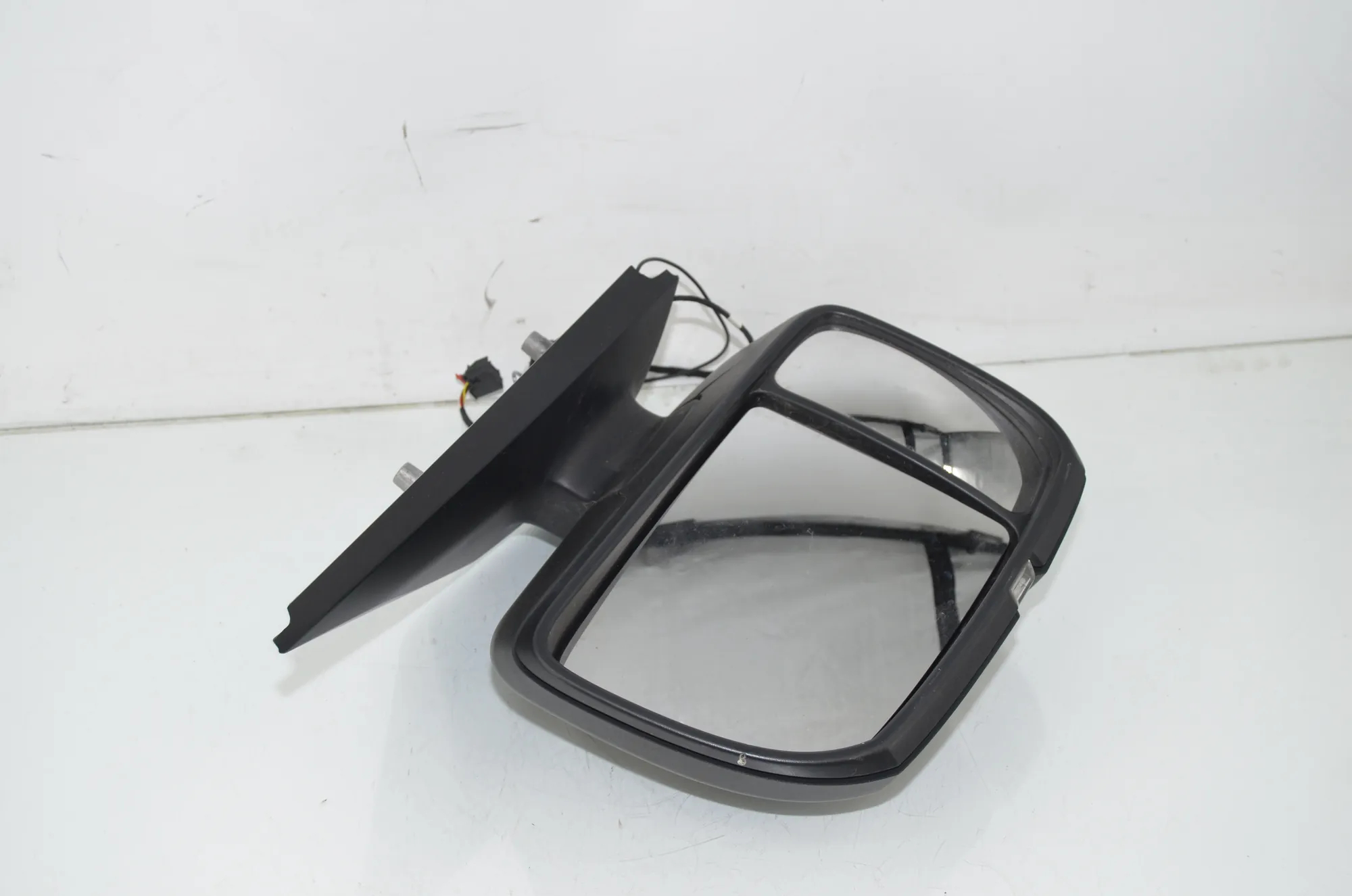 Left Side Wing Mirror – OEM 7C1857387FD · VW CRAFTER Furgon (SY_) (2016 - -) 2.0 TDI 2022 – 2