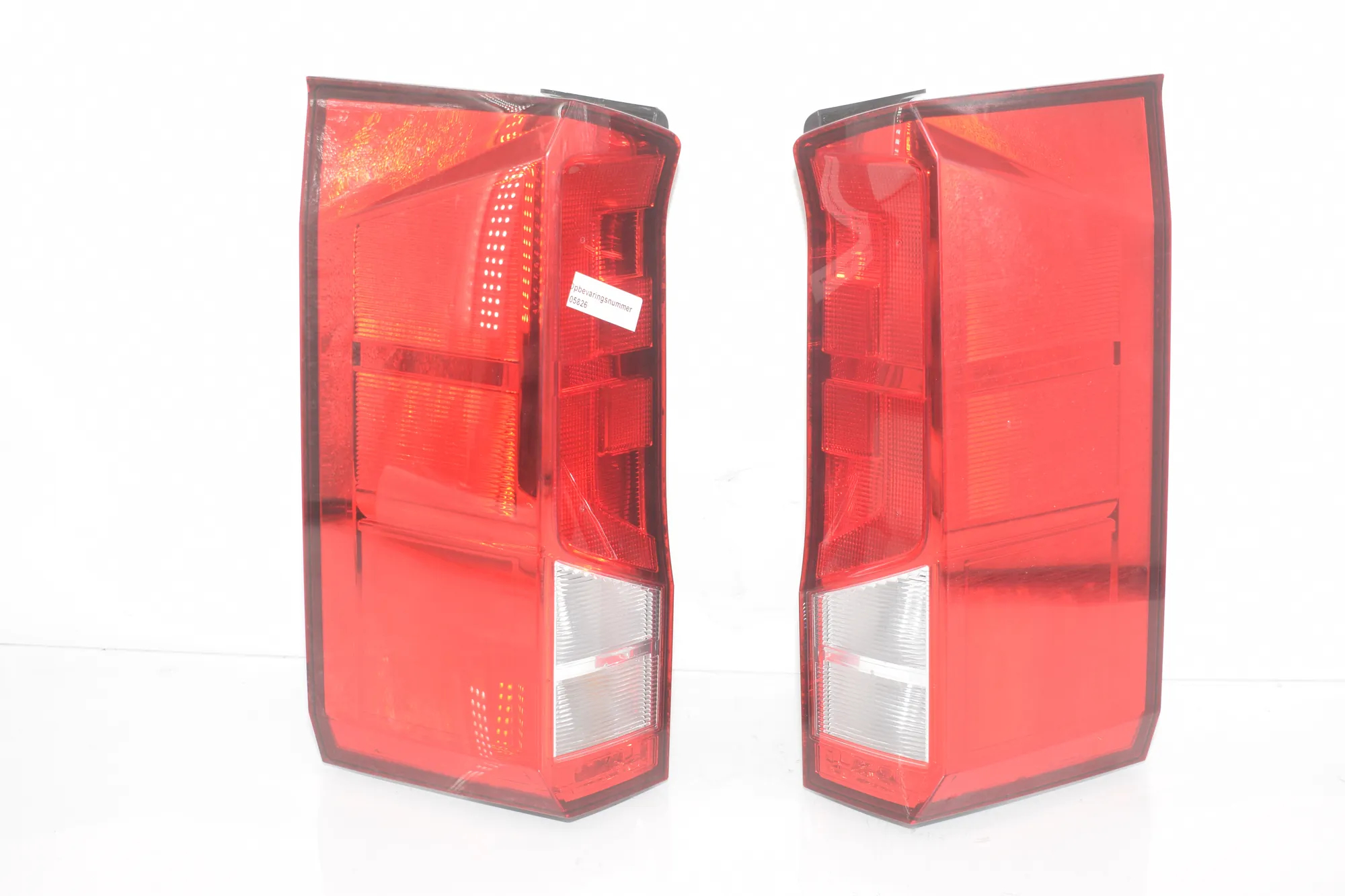 Rear Tail Light Set – OEM 7C0945095H · VW CRAFTER Furgon (SY_) (2016 - -) 2.0 TDI 2022 – 5