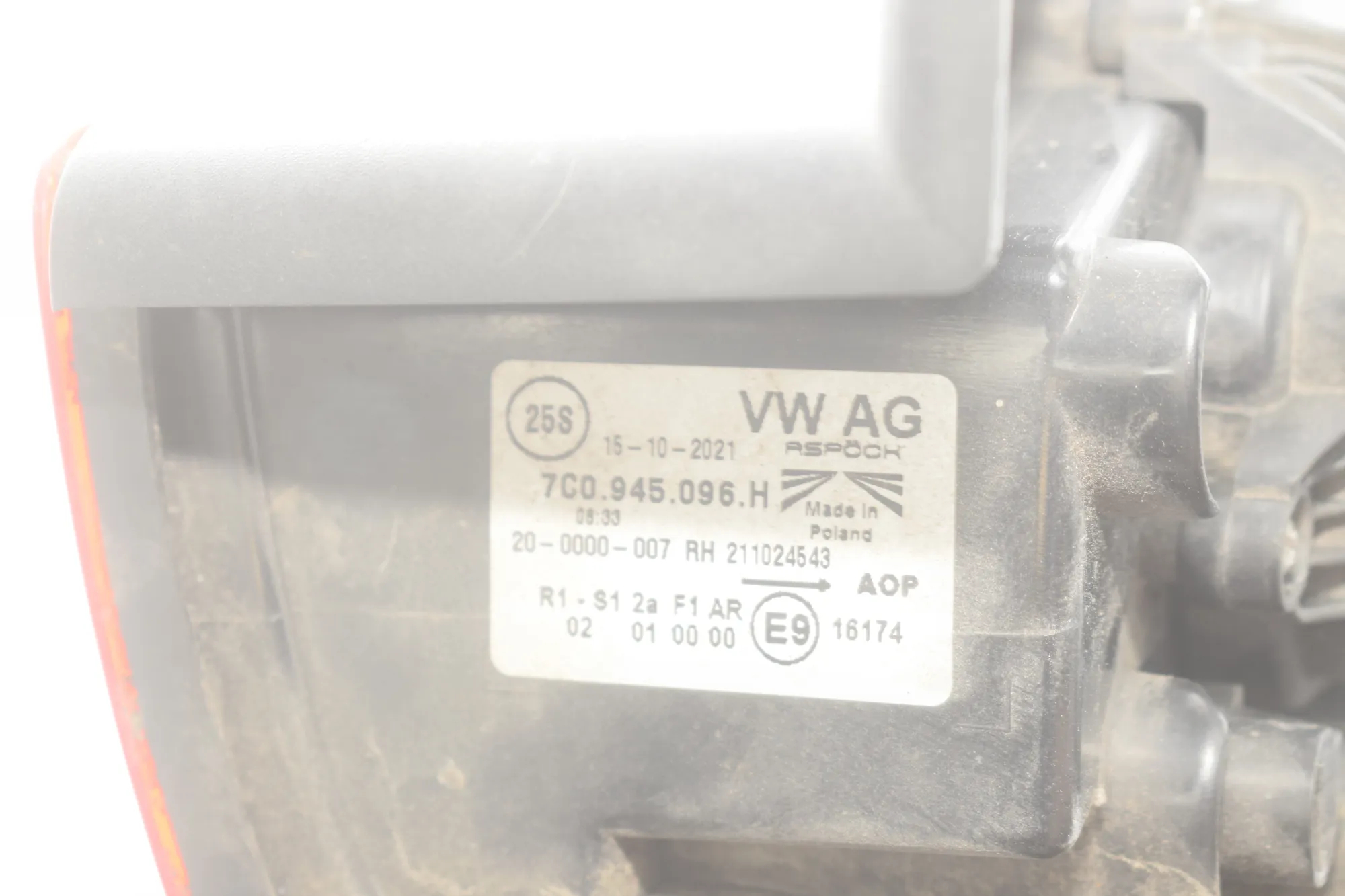 Rear Tail Light Set – OEM 7C0945095H · VW CRAFTER Furgon (SY_) (2016 - -) 2.0 TDI 2022 – 11