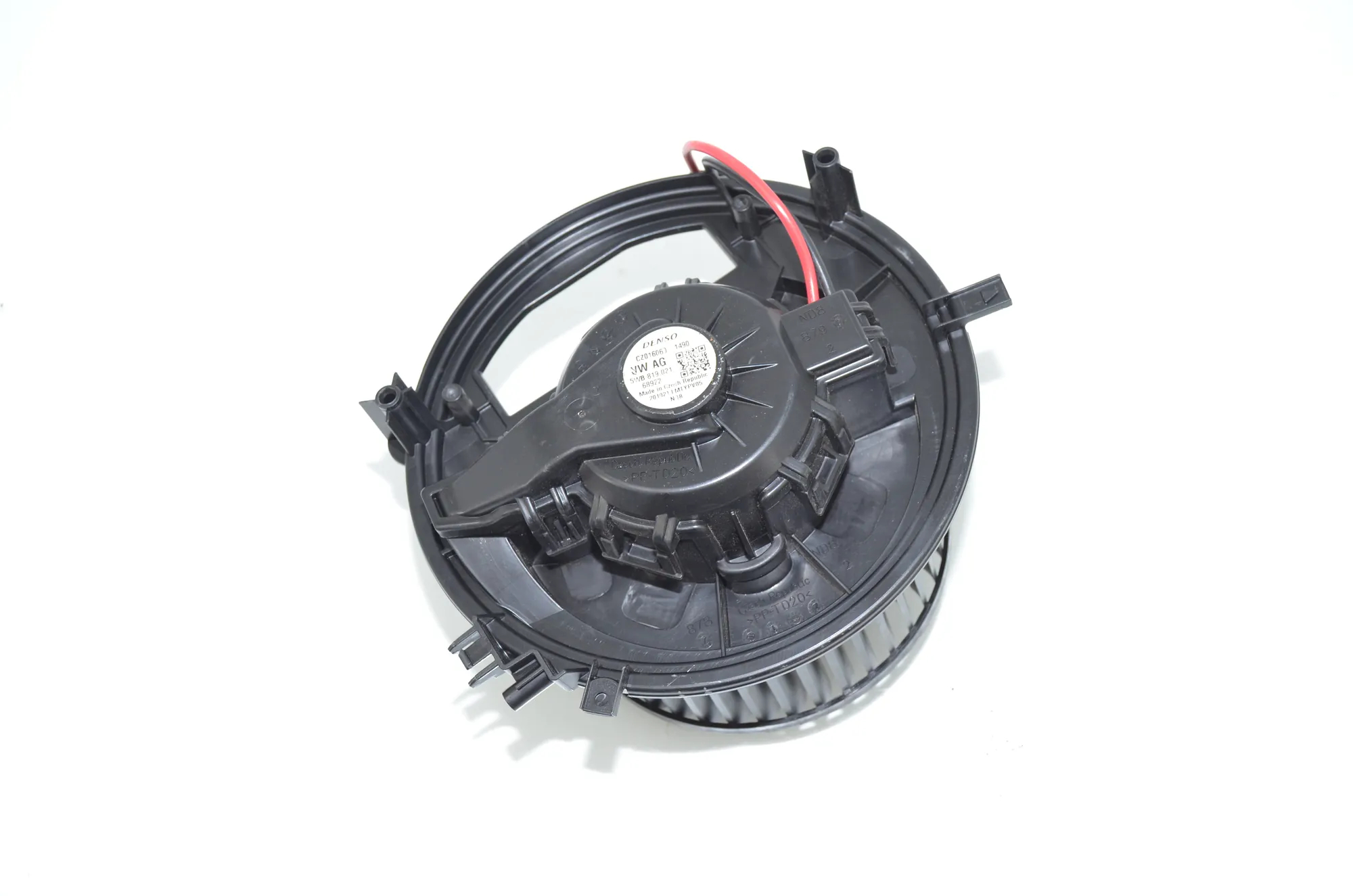 Heater Blower Fan – OEM 5WB819021 · VW CRAFTER Furgon (SY_) (2016 - -) 2.0 TDI 2022 – 4