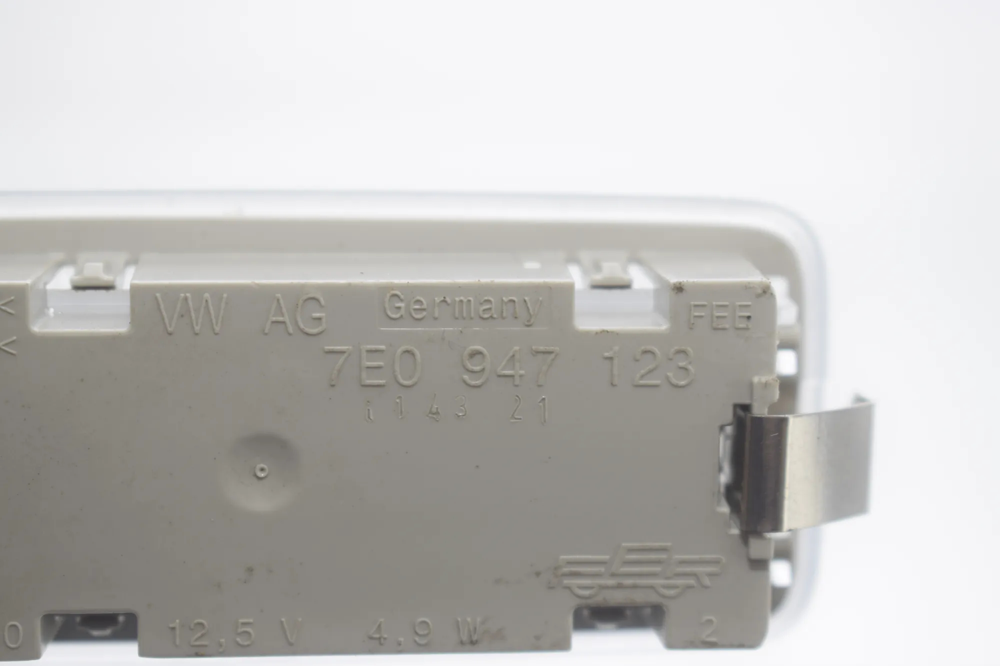 Interior Lighting – OEM 7E0947123 · VW CRAFTER Furgon (SY_) (2016 - -) 2.0 TDI 2022 – 4