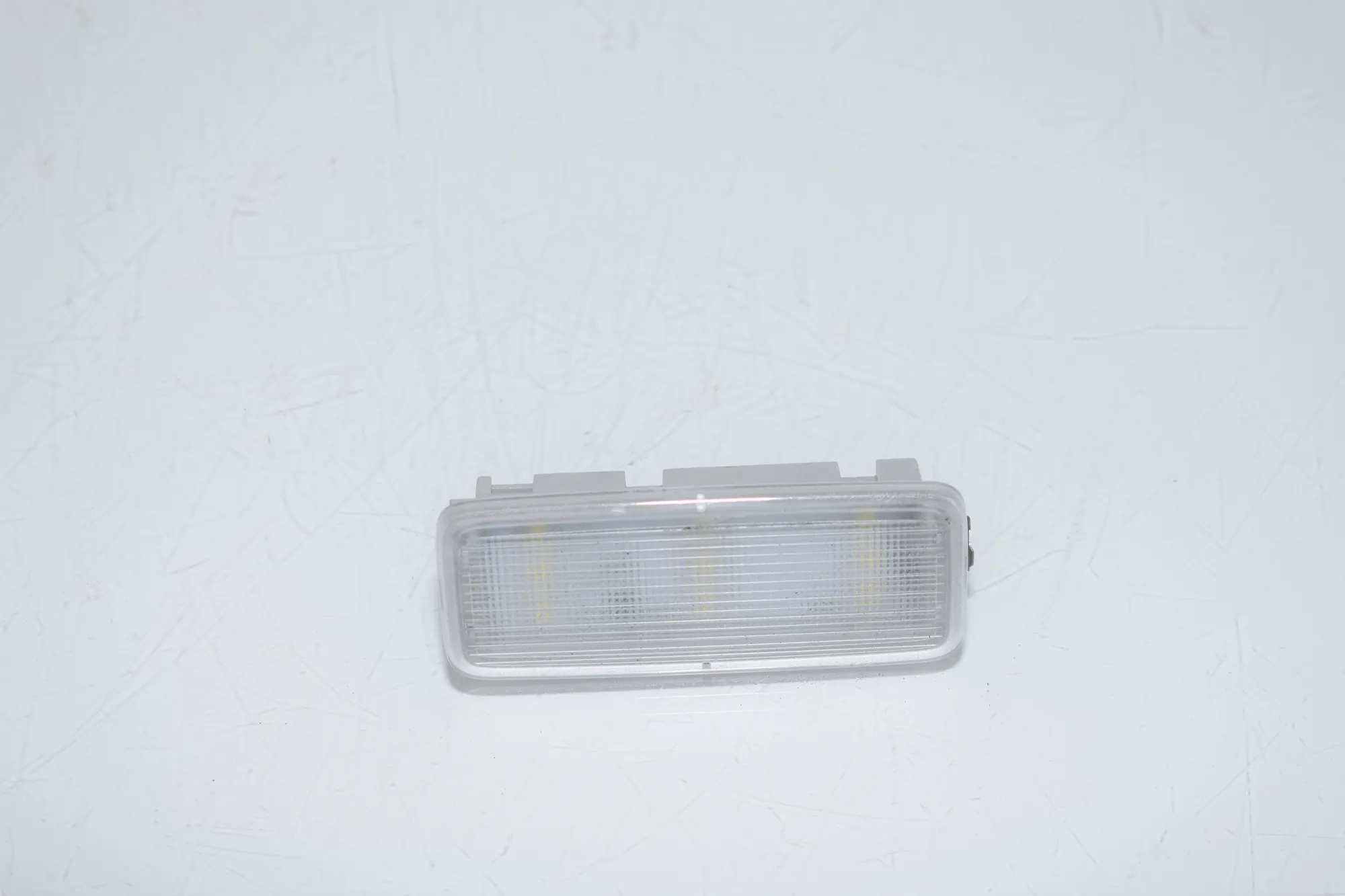 Interior Lighting – OEM 7E0947123 · VW CRAFTER Furgon (SY_) (2016 - -) 2.0 TDI 2022 – 2