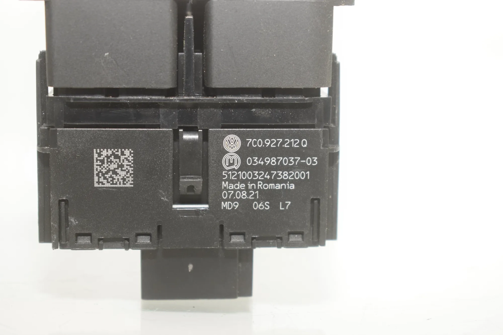 Switches – OEM 7C0927212Q · VW CRAFTER Furgon (SY_) (2016 - -) 2.0 TDI 2022 – 4