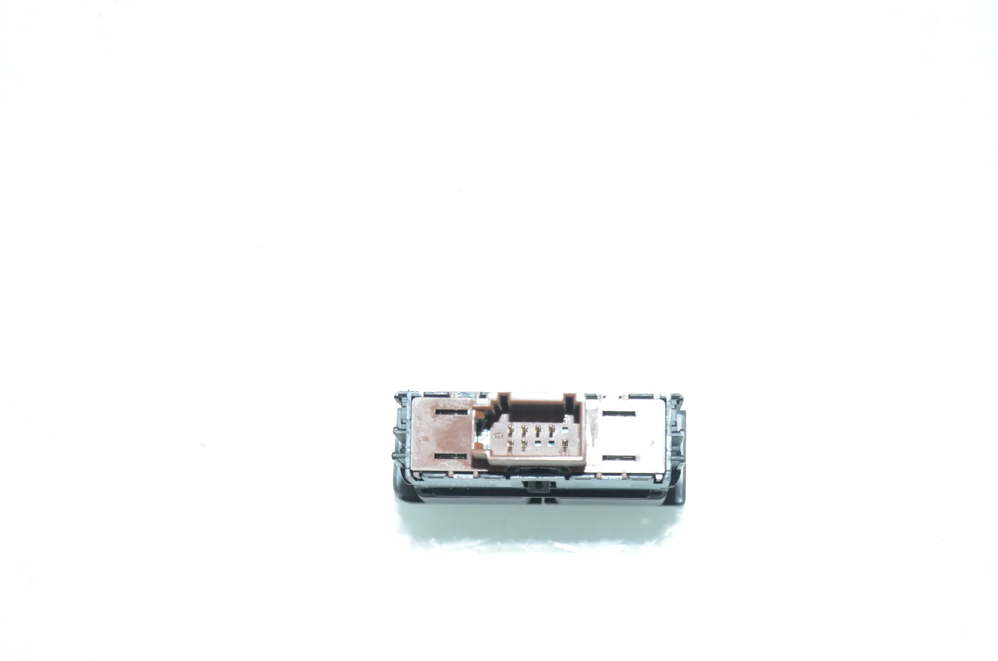 Switches – OEM 7C09272110 · VW CRAFTER Furgon (SY_) (2016 - -) 2.0 TDI 2022 – 3
