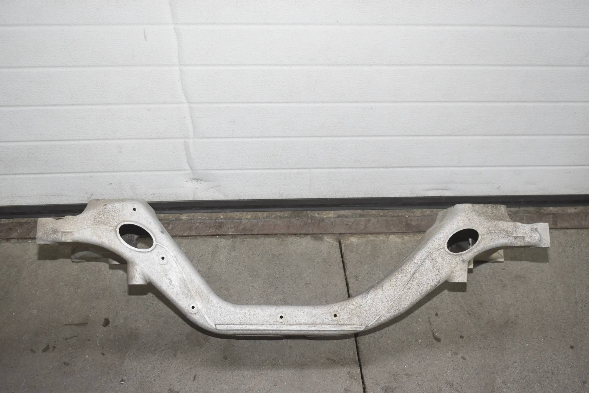 Other Body Parts – OEM 2N0199207A · VW CRAFTER Furgon (SY_) (2016 - -) 2.0 TDI 2022 – 3