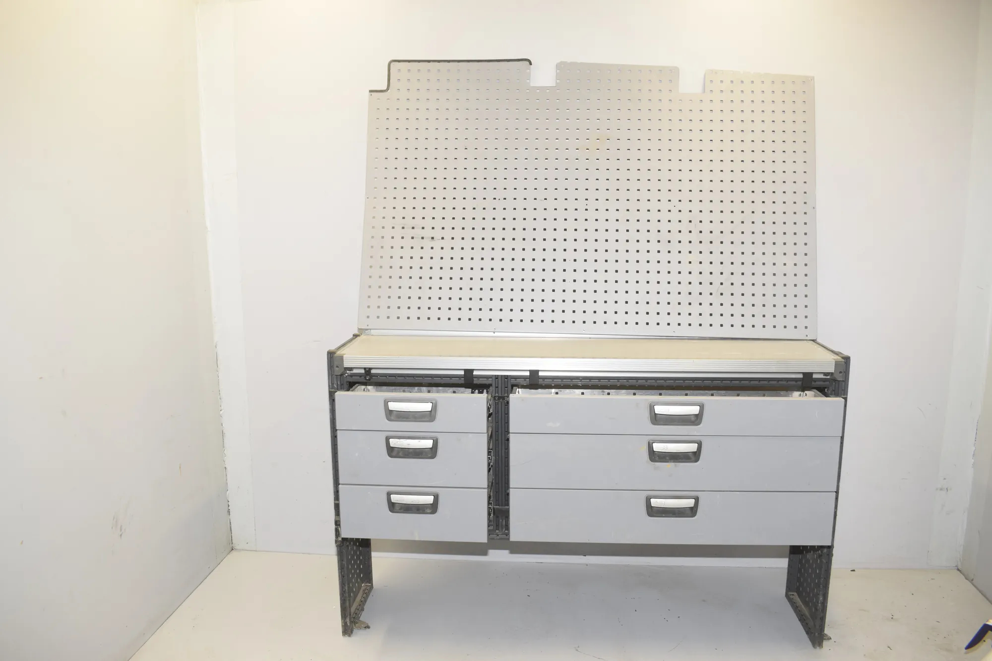 Other Body Parts · VW CRAFTER Furgon (SY_) (2016 - -) 2.0 TDI 2022 – 8