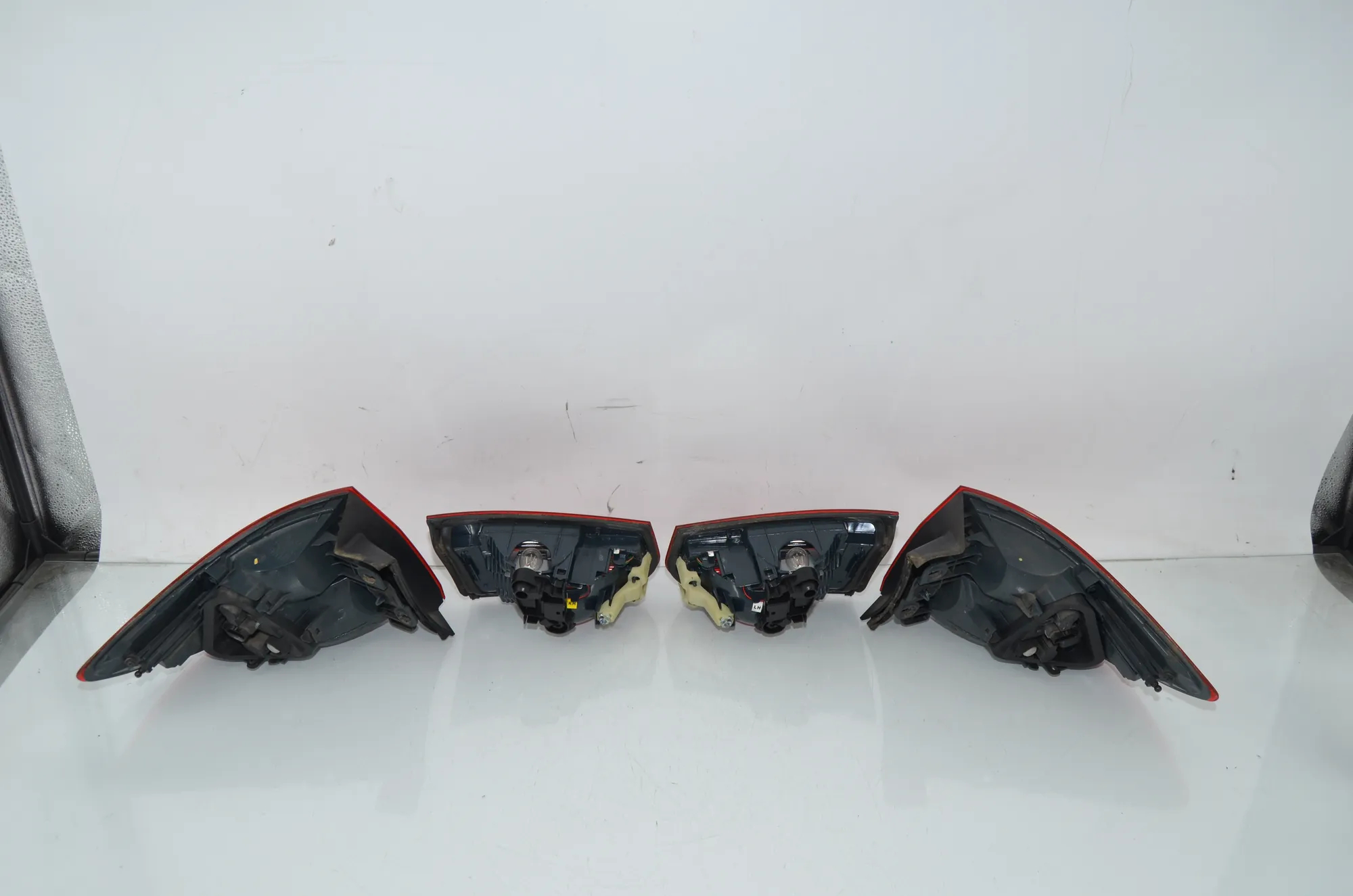 Rear Tail Light Set – OEM 7372793 · BMW 3 Touring (F31) 330 d xDrive 2014 – 6