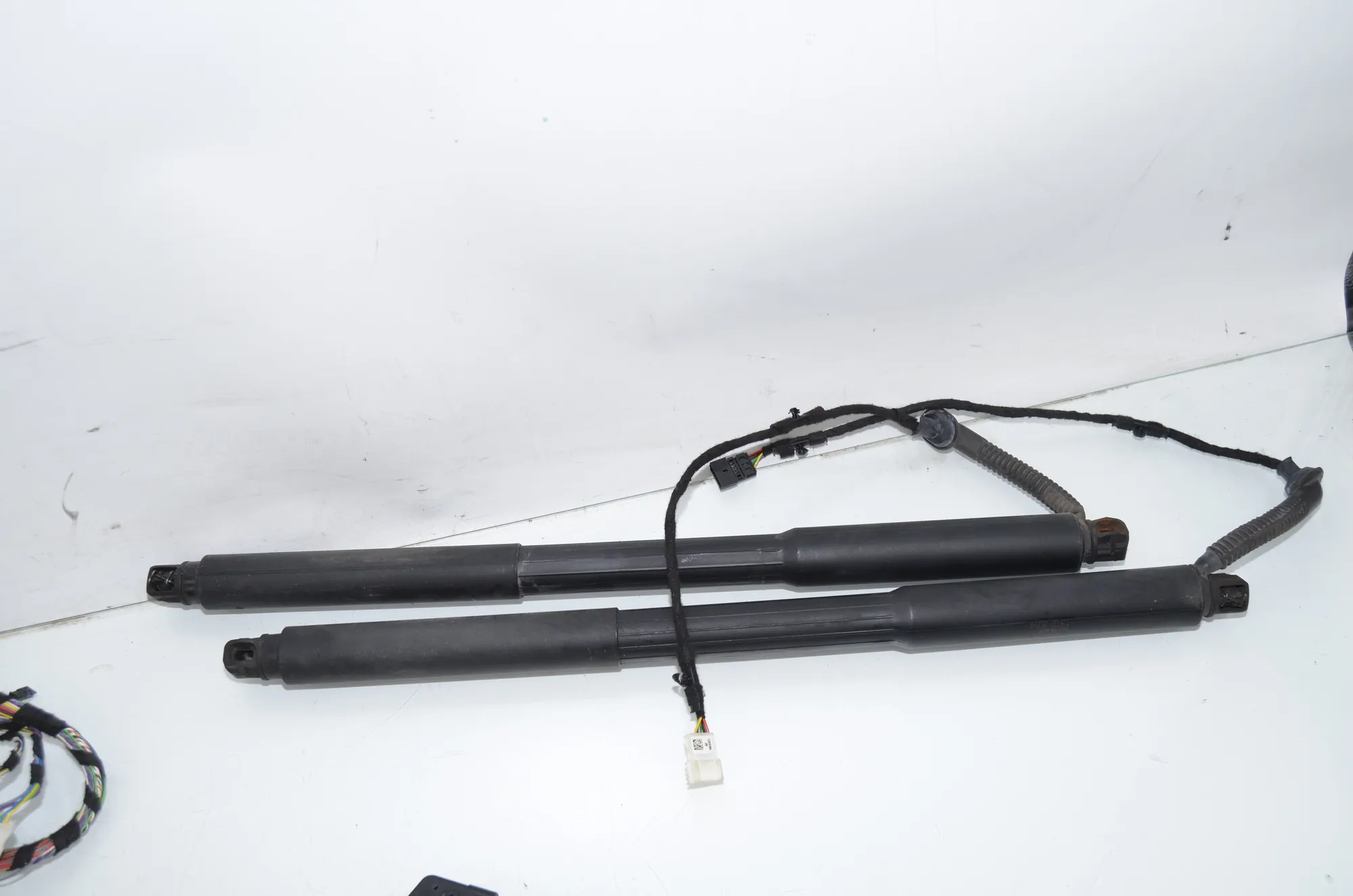 Electric Tailgate Opening Kit – OEM 7388490 · BMW 3 Touring (F31) 330 d xDrive 2014 – 3